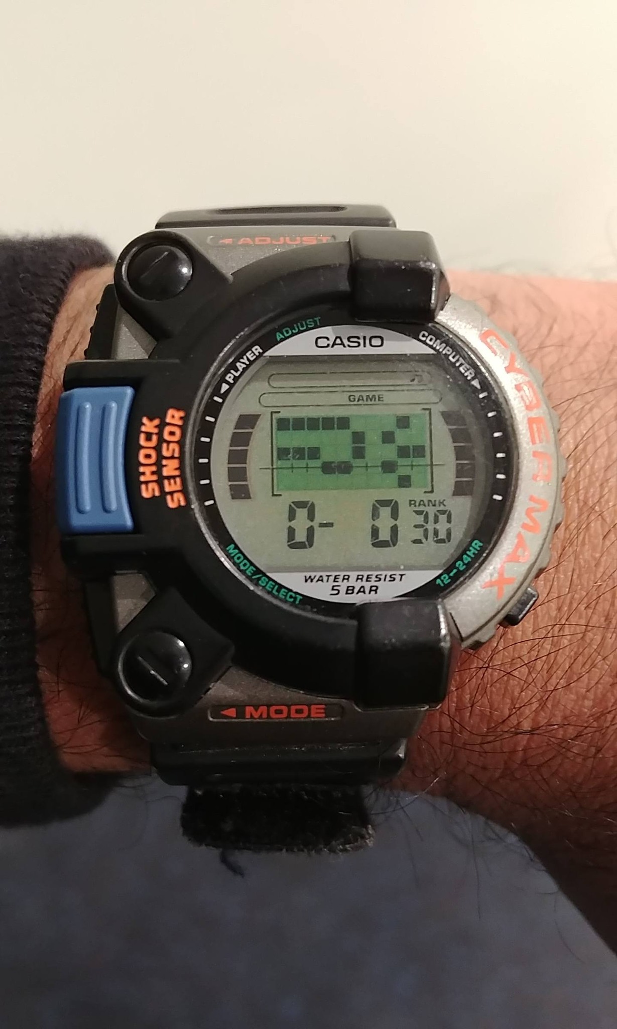 Casio JG-300 Cybermax watch review with punch force module