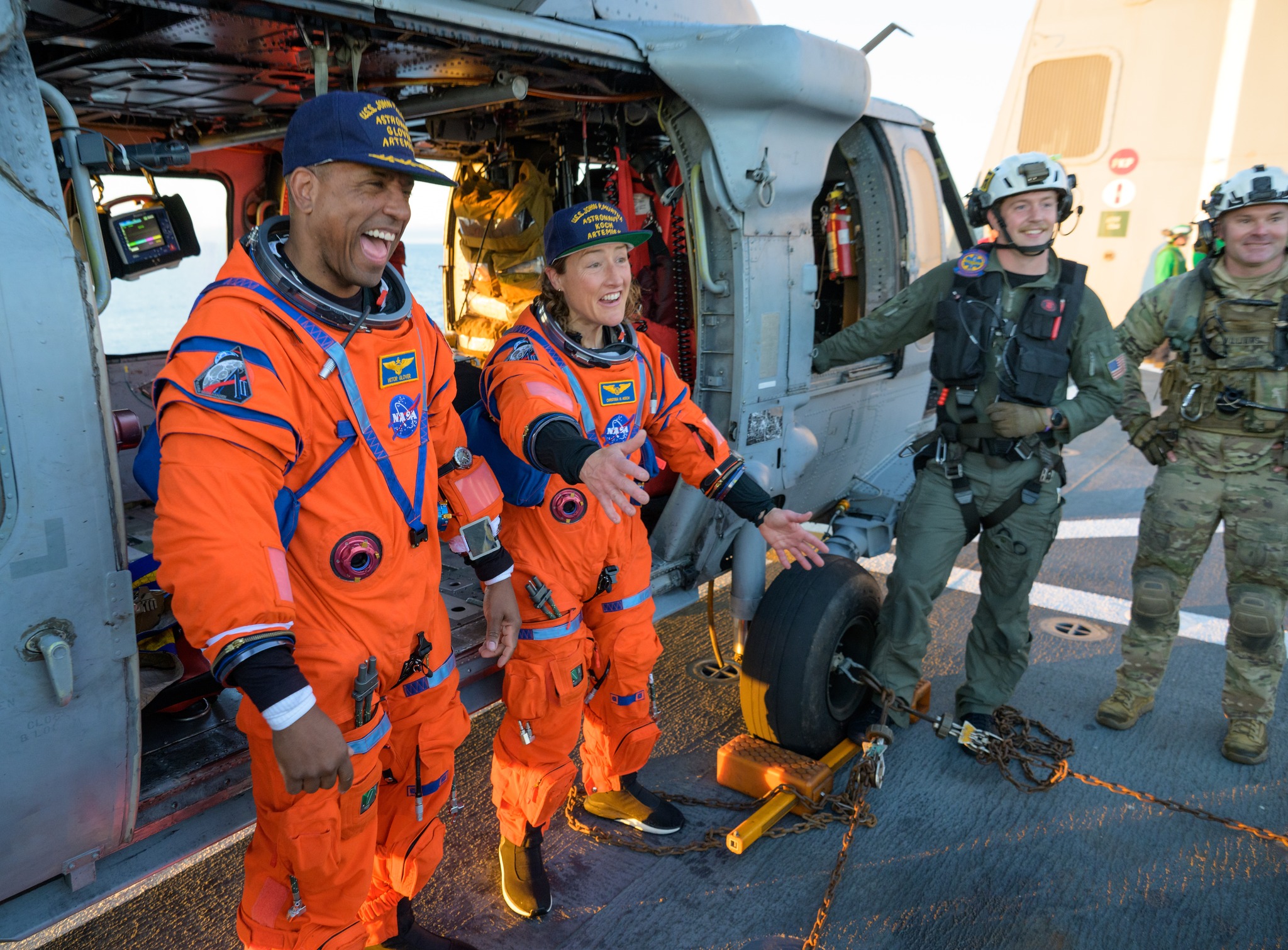 Joán - El astronauta de la NASA Victor Glover, piloto de Artemis II ...