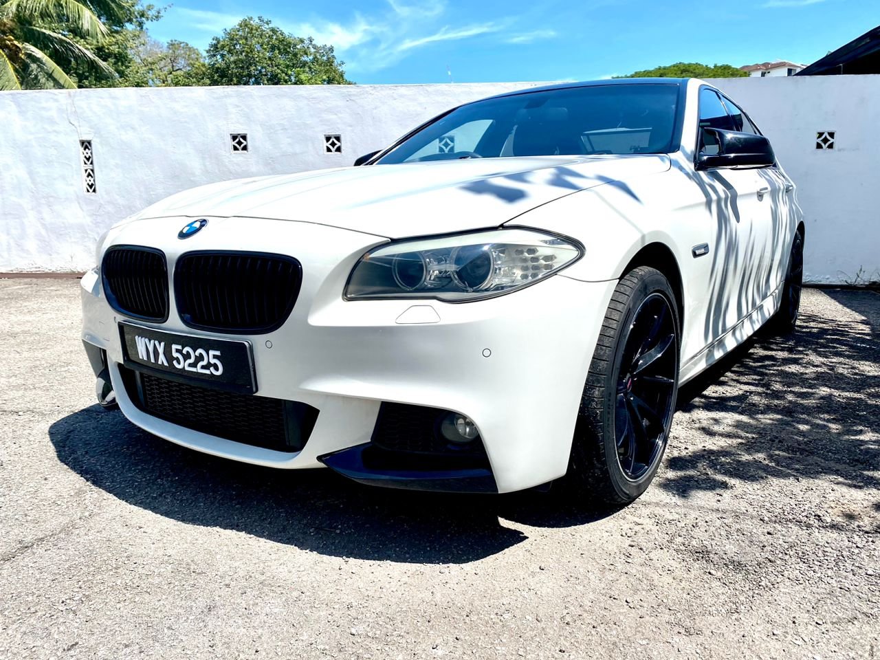 2013 BMW 528i M SPORT 2.0cc TWIN TURBO 19” RIM ONE OWNER HEAD UP 