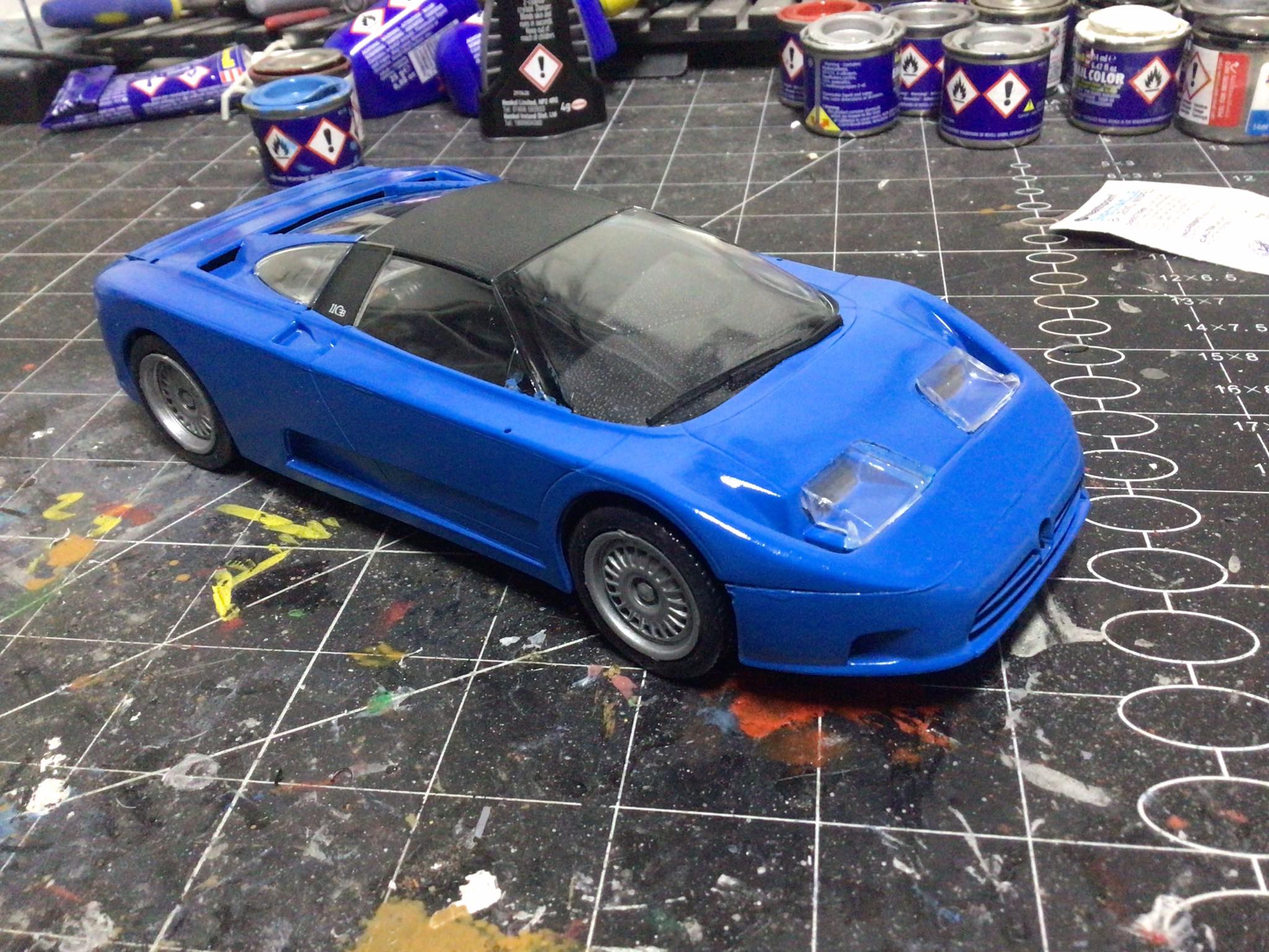 Bugatti eb110 . Old air fix model …horrible to build and half the