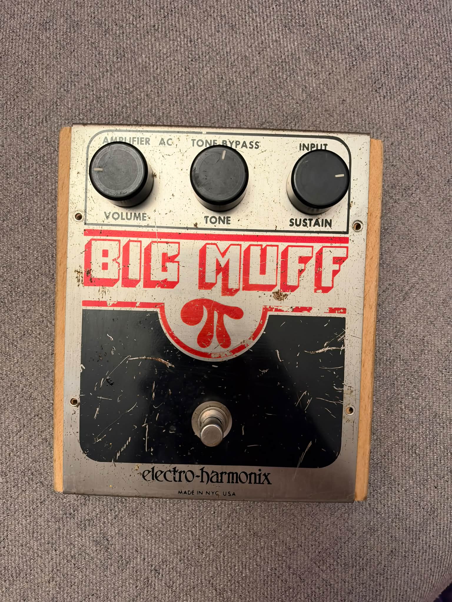 Is this Electro-Harmonix Big Muff a V5 or V6 and is rehousing it