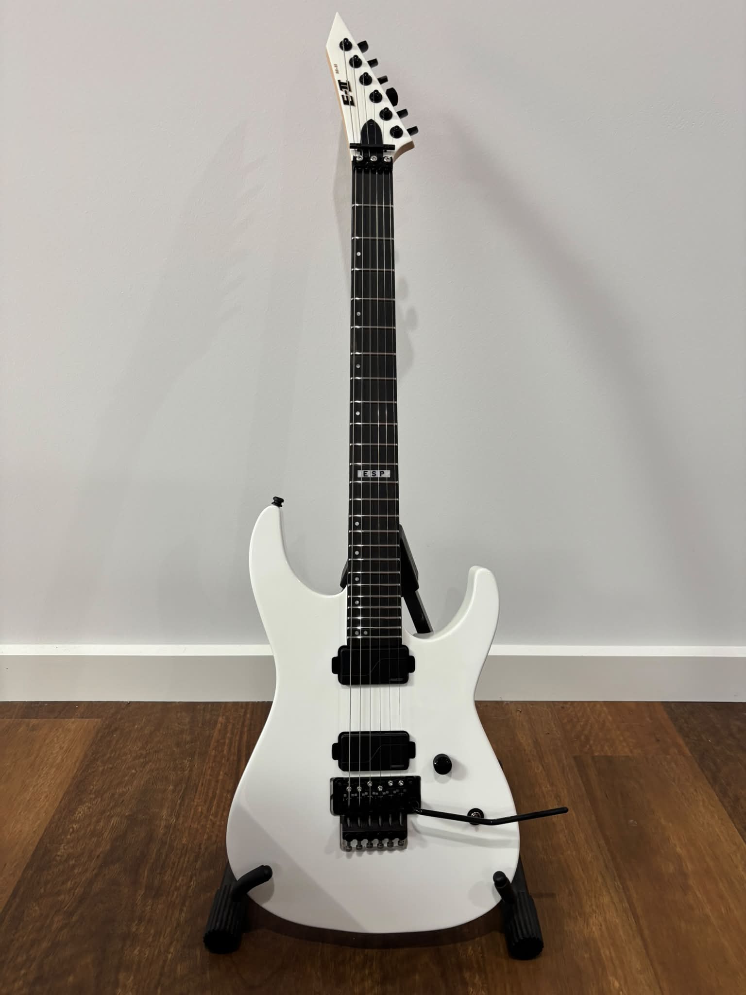 ESP ROOPE LATVALA RS-II Custom Shop Star Body 2009 Light Gray VERY