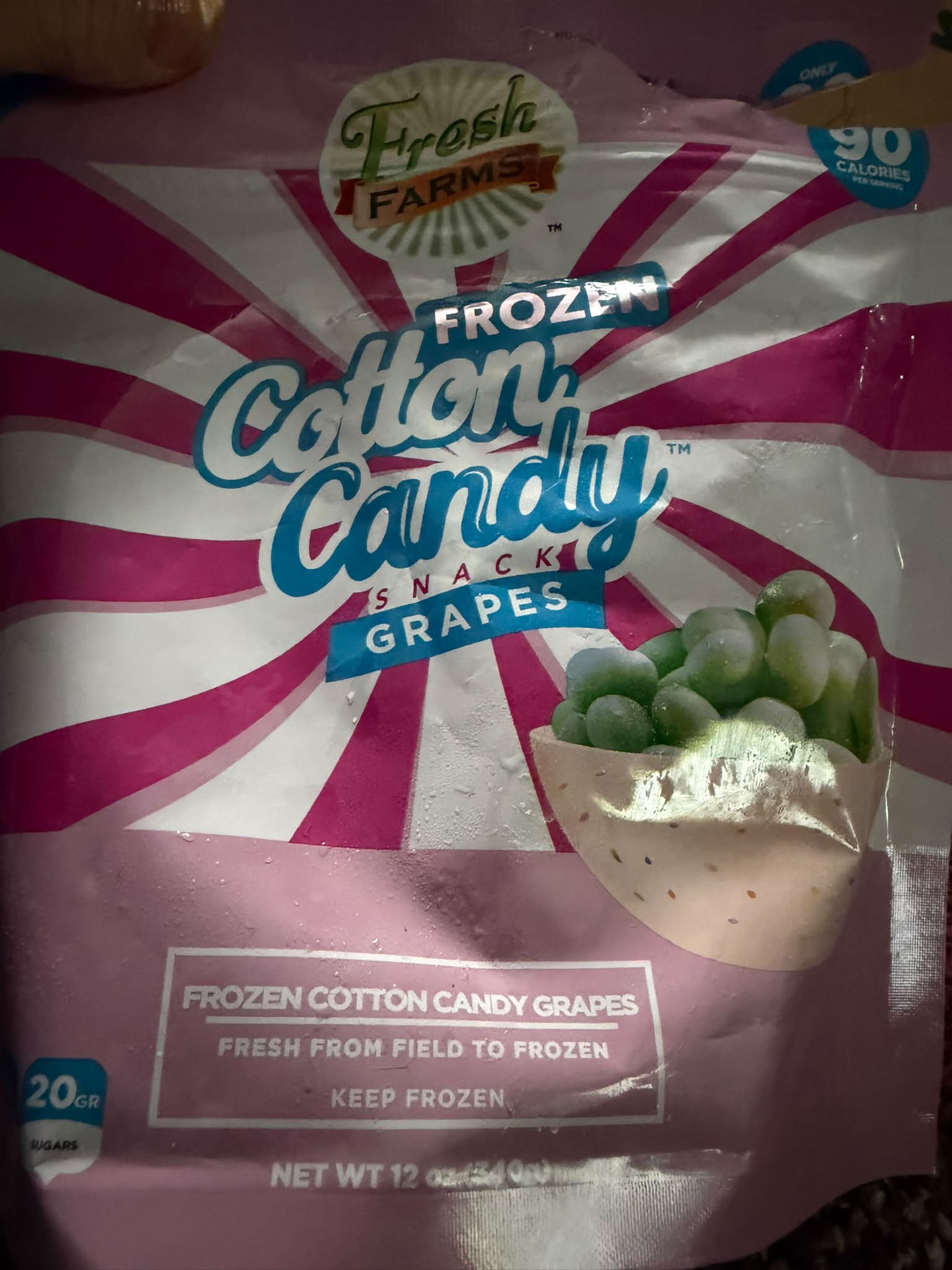 What is the powdery coating on ALDI's cotton candy grapes?