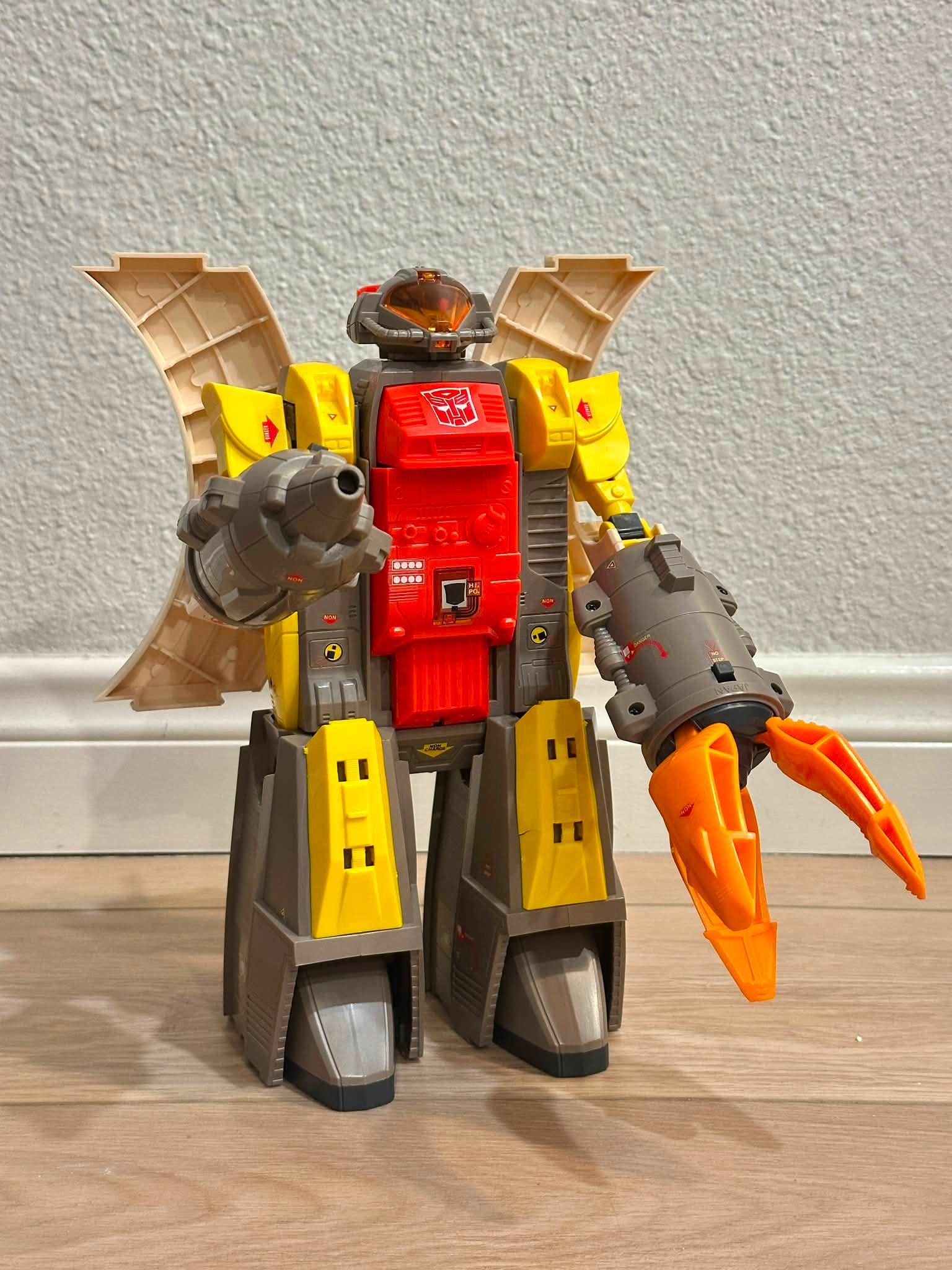 洋楽 SHOCKWAVE: OMEGA SUPREME 1996-2001 DX9 Omega Supreme Toy Review and Discussion