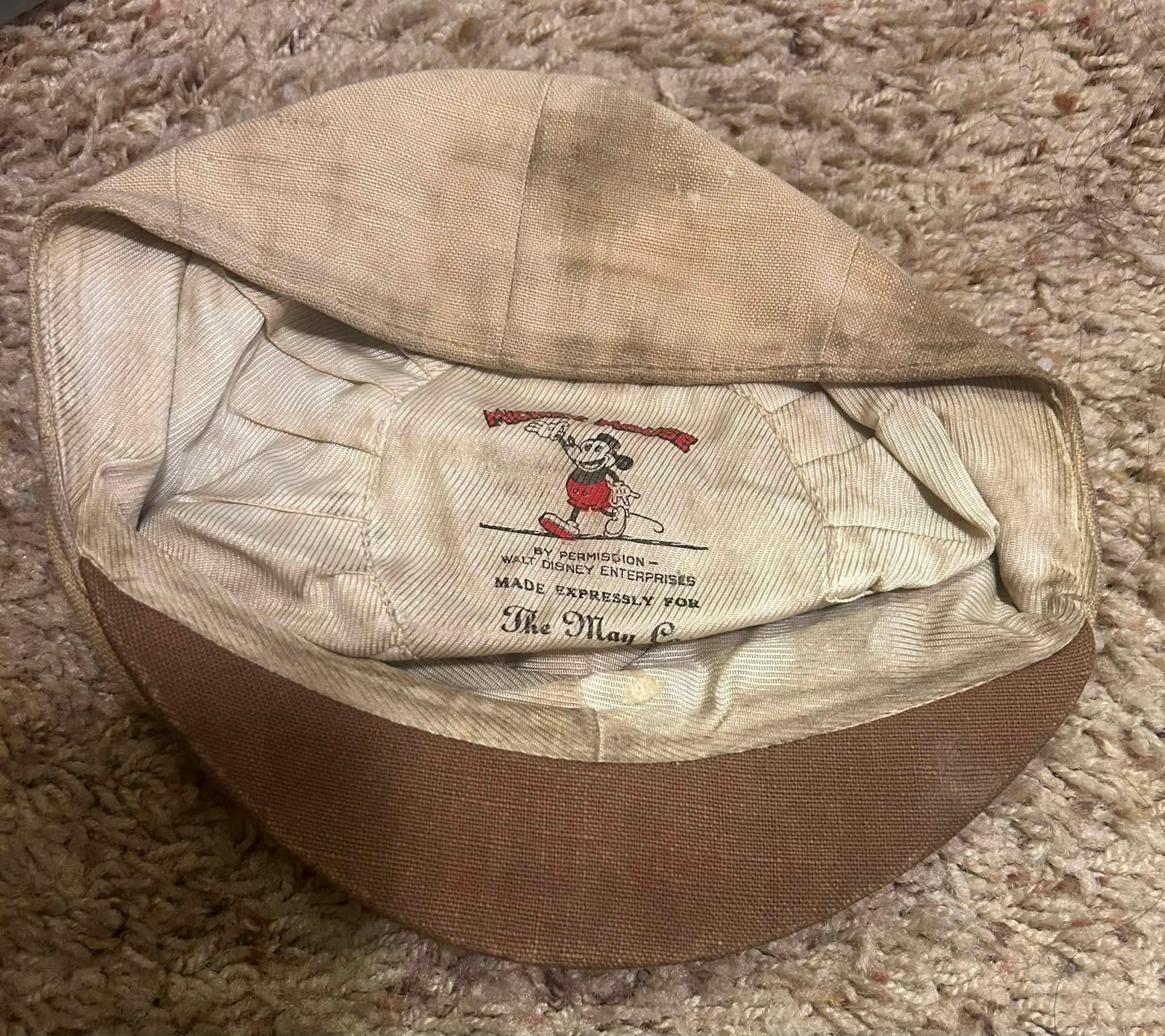Vintage 1990s Disney Mickey Mouse “Animation Nation” snapback by