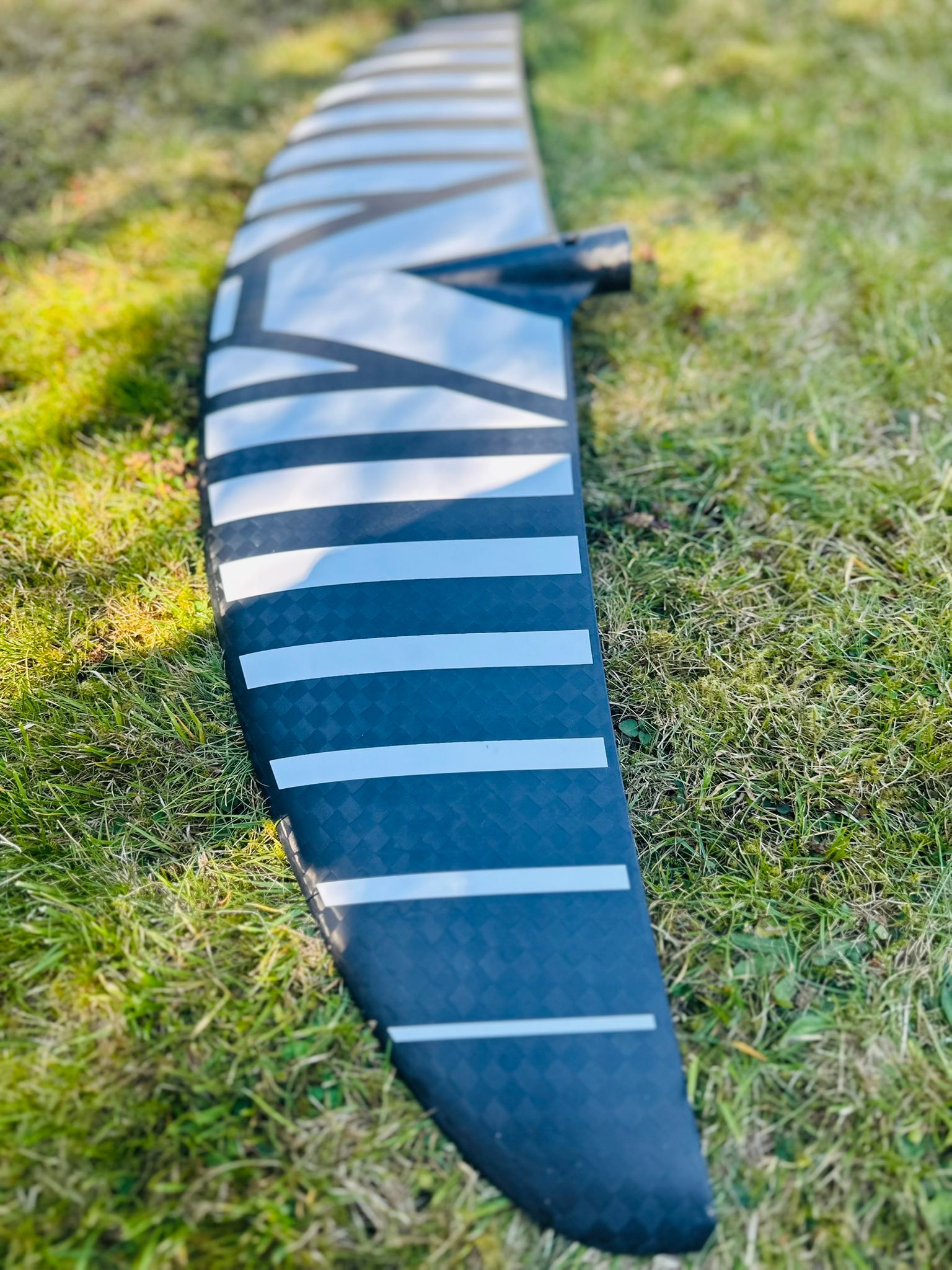 Armstrong HS1550 V2 A+foil set. 85mast, HS 1550 V2 foil, TC60 A+