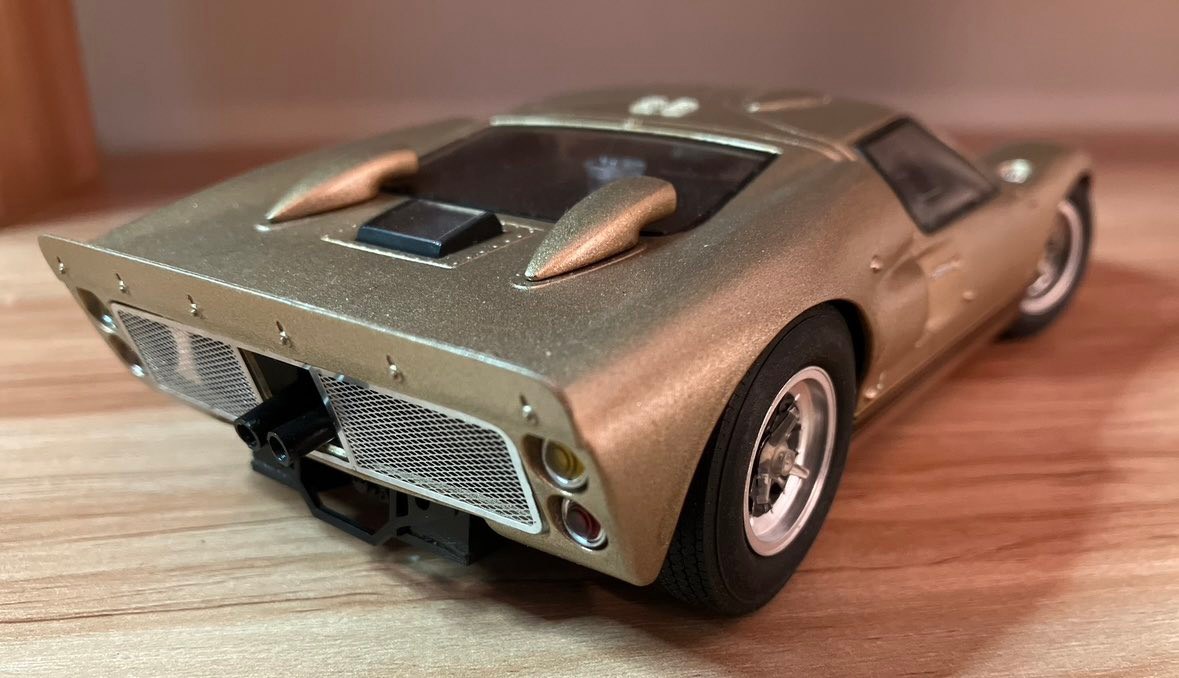 1/24 Fujimi 1966 Ford GT40 Mk.II by Brad Huskinson