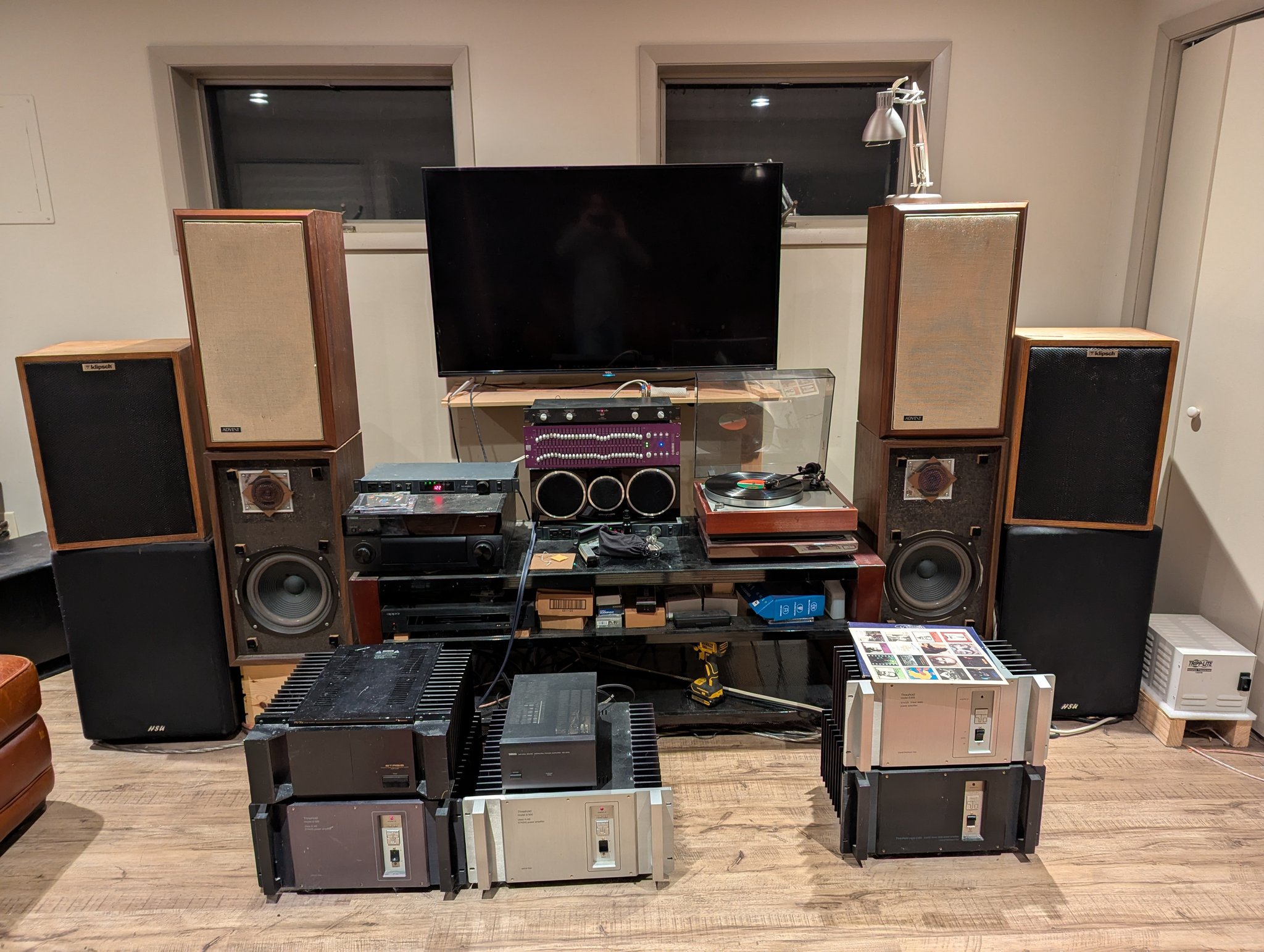 Vintage audio gear setup with Thorens TD 160 Super and Klipsch