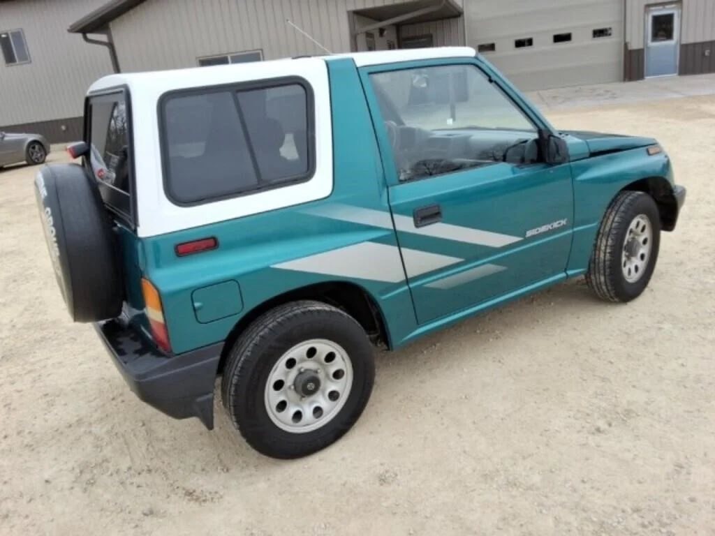 1996 Suzuki Sidekick for sale with 69k miles