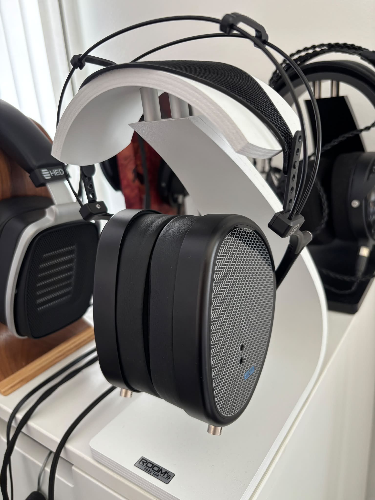 Monk IE Biggie IEM Source: Sony ZX 2 Amp: Mass Kobo 395 Cable