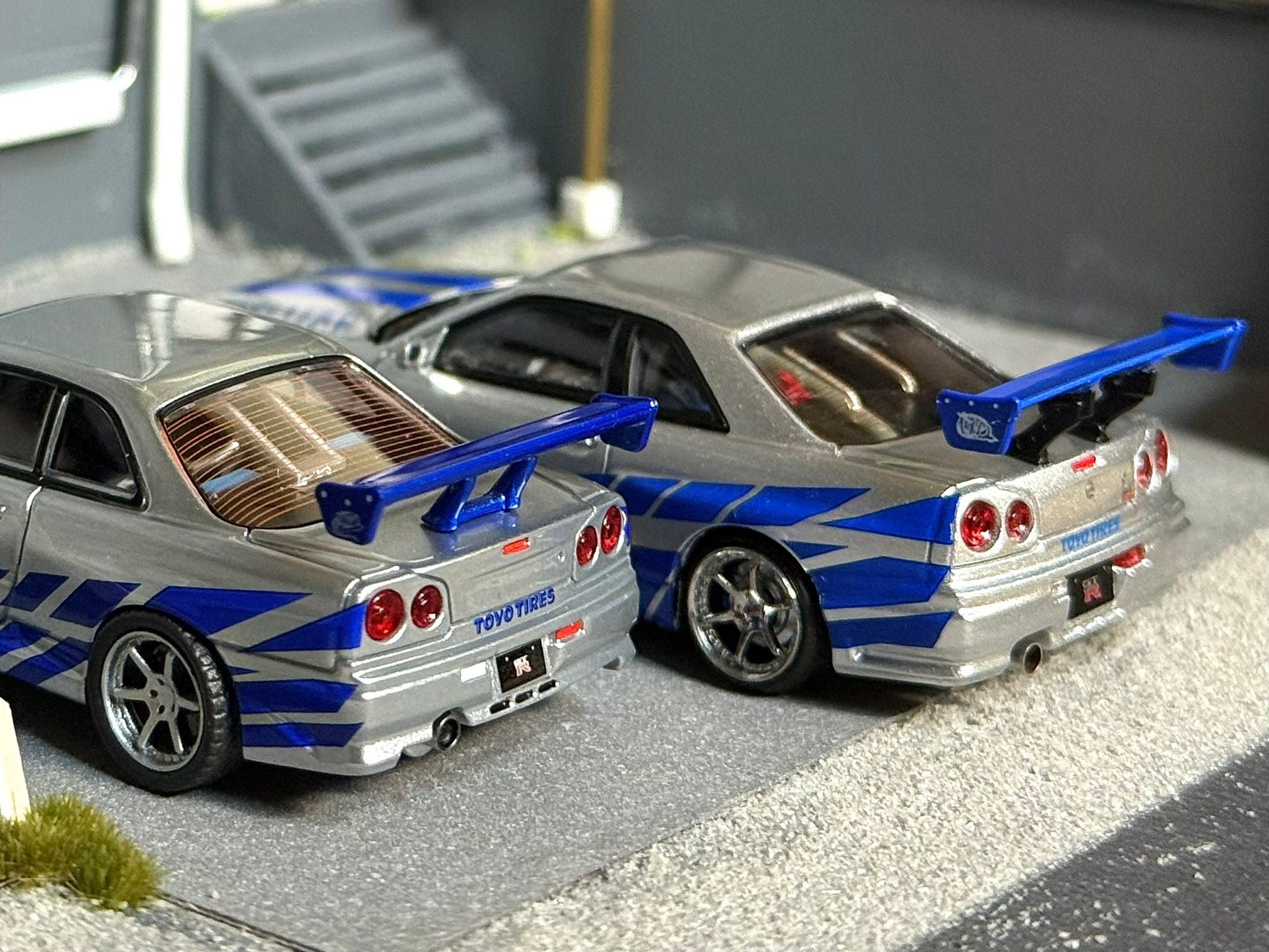 Top semi-transparent par Phoebe Philo. Blason Céline brodé. Jamais