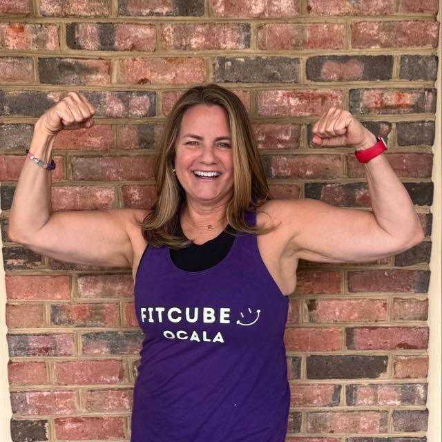 🌳💪 STRUTERCIZE IS BACK OUTSIDE! 💪🌳... - Lauren Burros Taub | Facebook