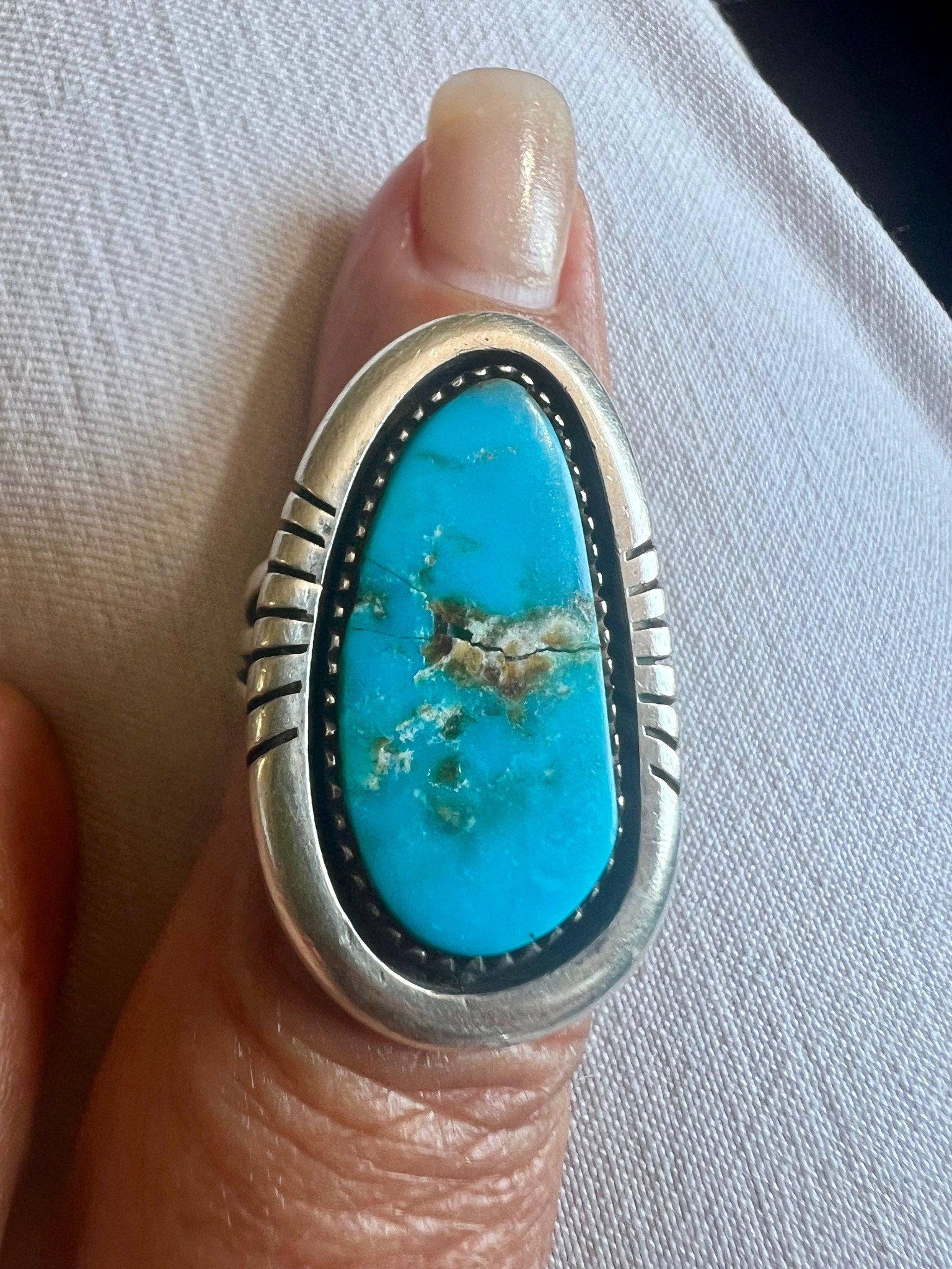 Is it possible to fix this stone and ring?