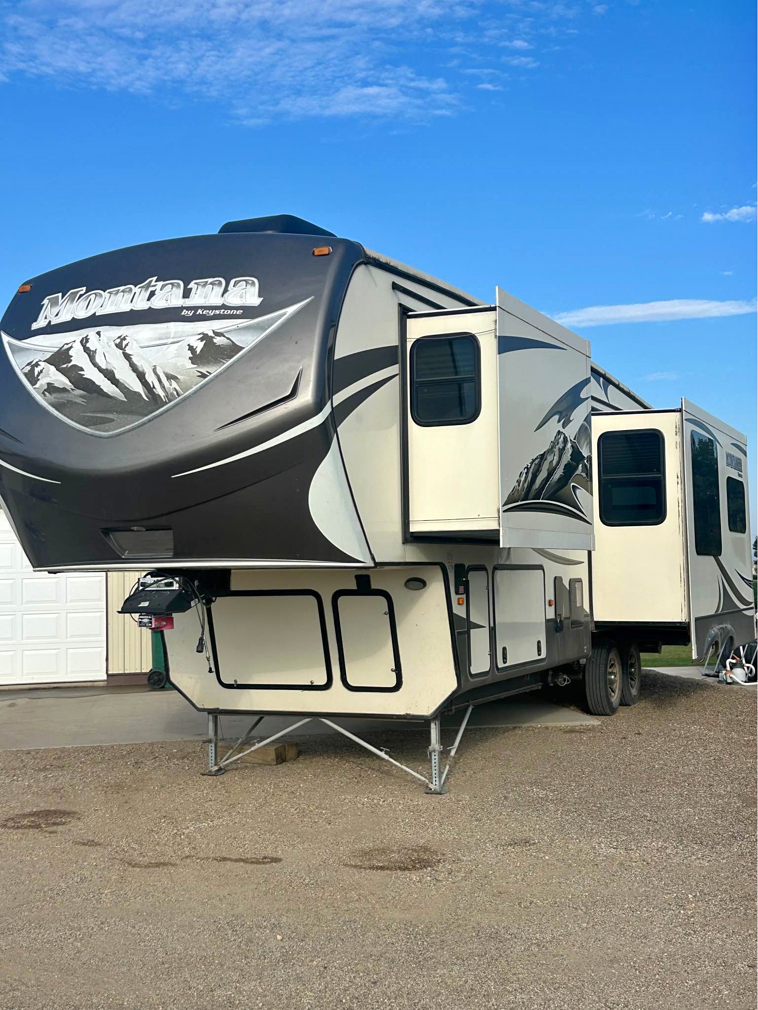 2014 Keystone Montana Mountaineer - RVs & Campers - Carrington, North ...