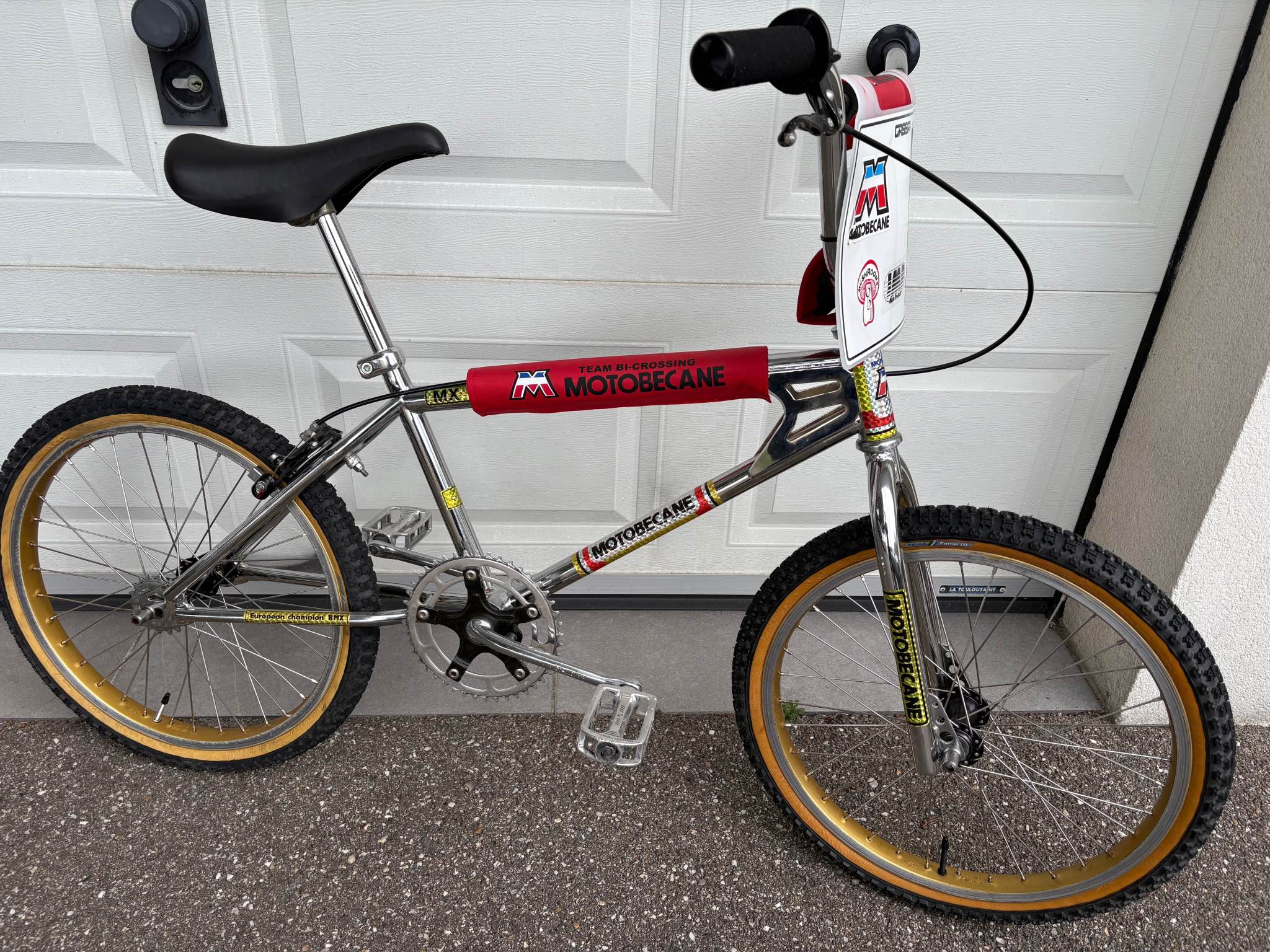 Bmx bicross motobecane MX172 from 1985 SR pedals and seat post