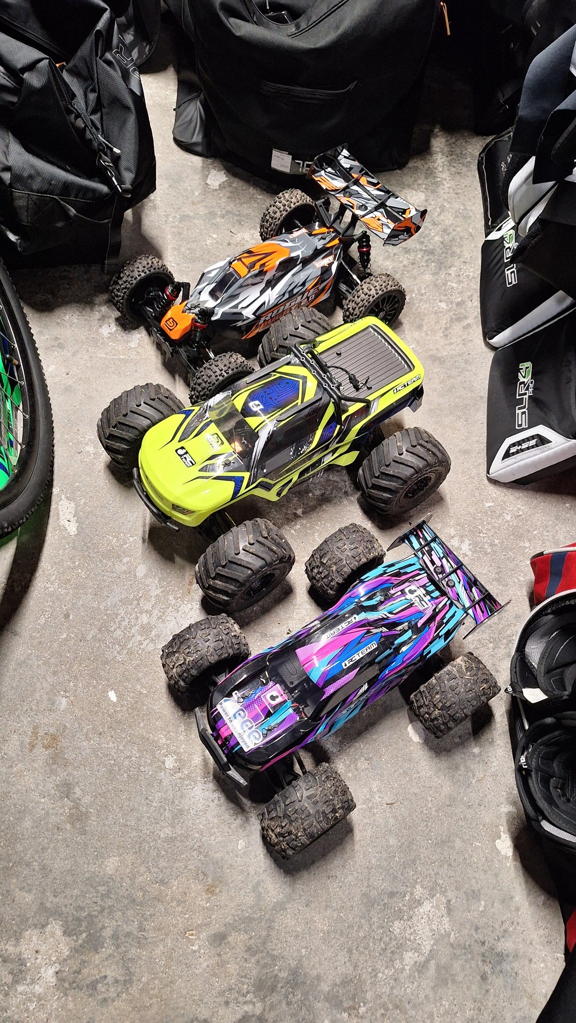 Voiture Télécommandée Enfant - NAPASA - 4WD 360 Rotation - Stunt Car