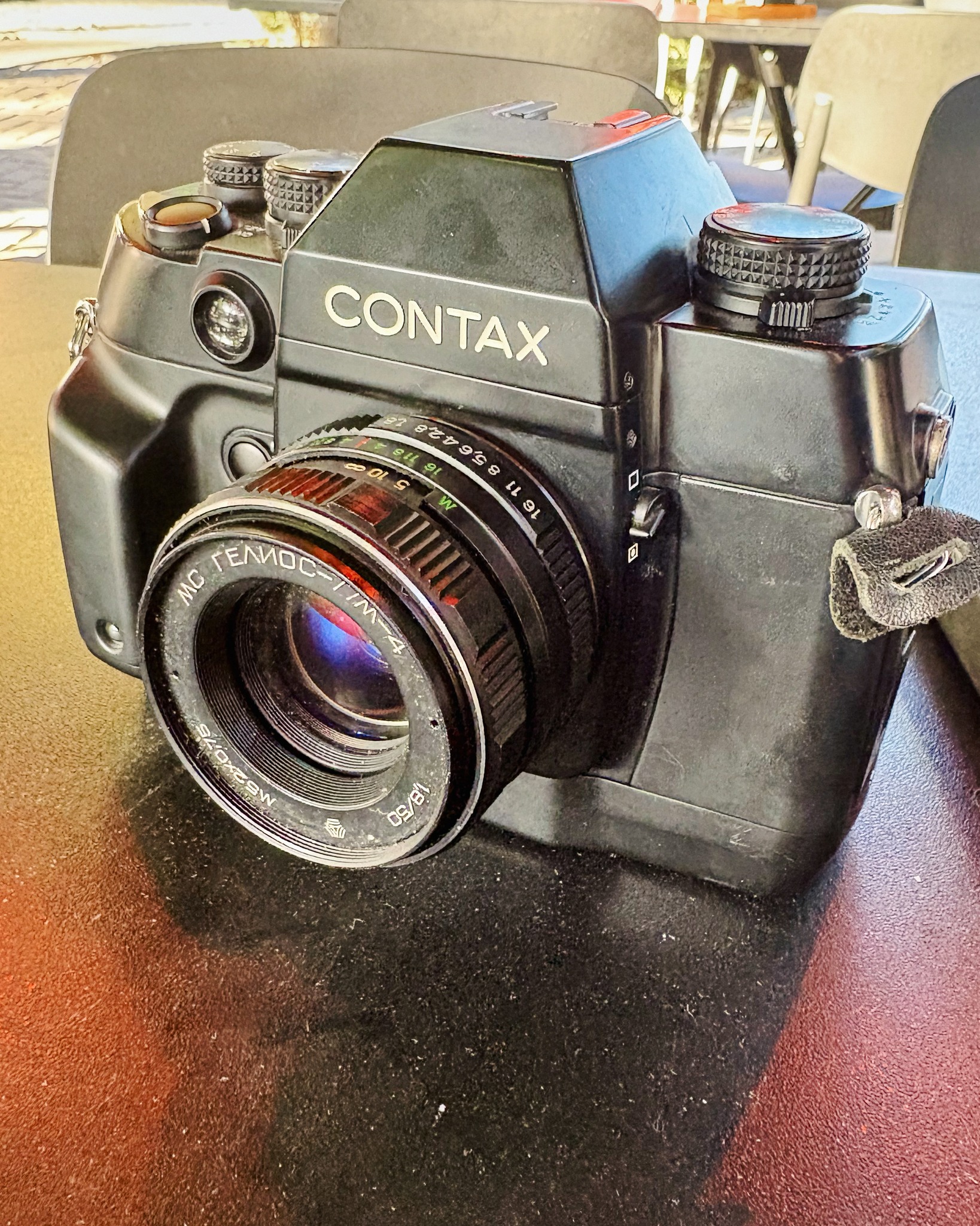 Contax RX + Zeiss Vario Sonnar 28-85mm f3.3-4(Strobe)