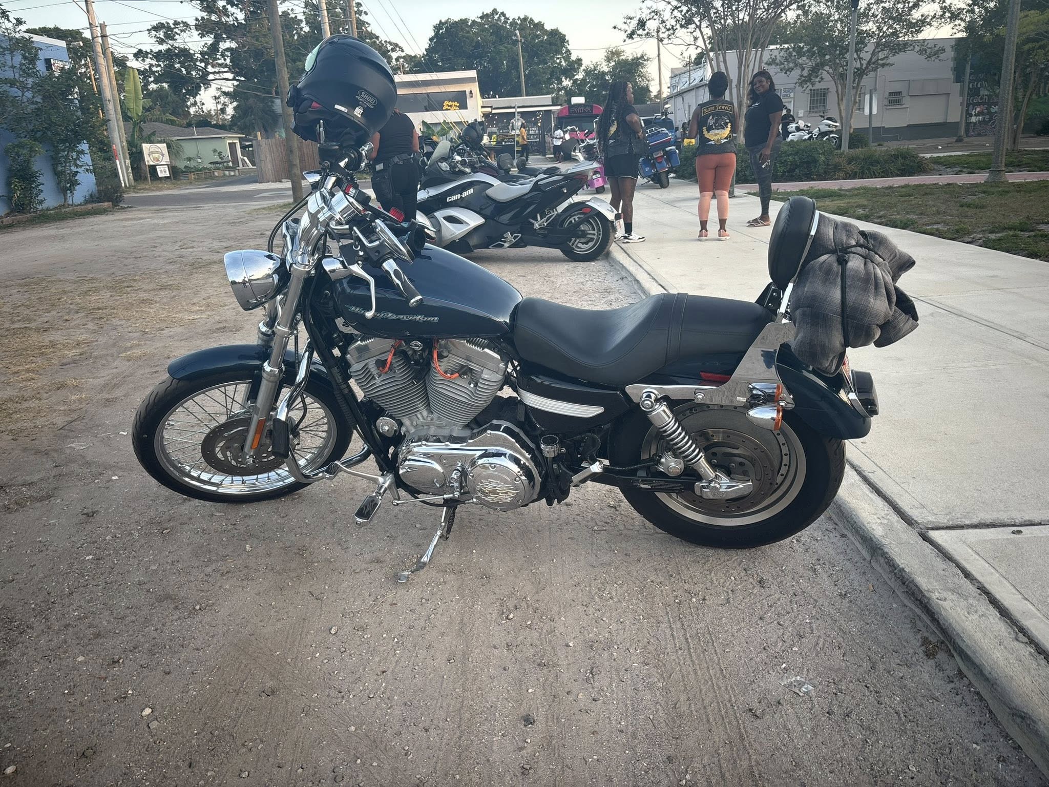その他 rain. What causes 883 Sportster to stall in rain?