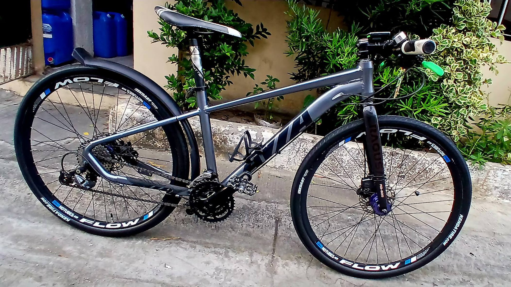 AVIA MTB size 27.5 small alloy frame 3x8 rush pm me
