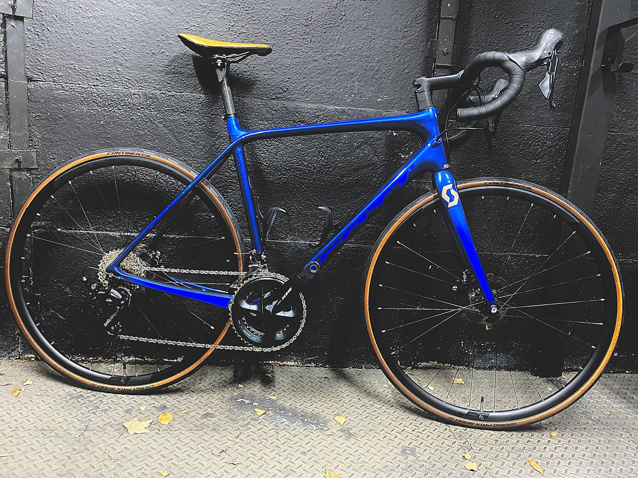 scott addict 20 disc bicycle blue book  Scott 700C Road Bike  JustBuyCycles this bike is perfect for serious cyclists looking to take their riding to the next level. 2020 Scott Addict 20 Disc