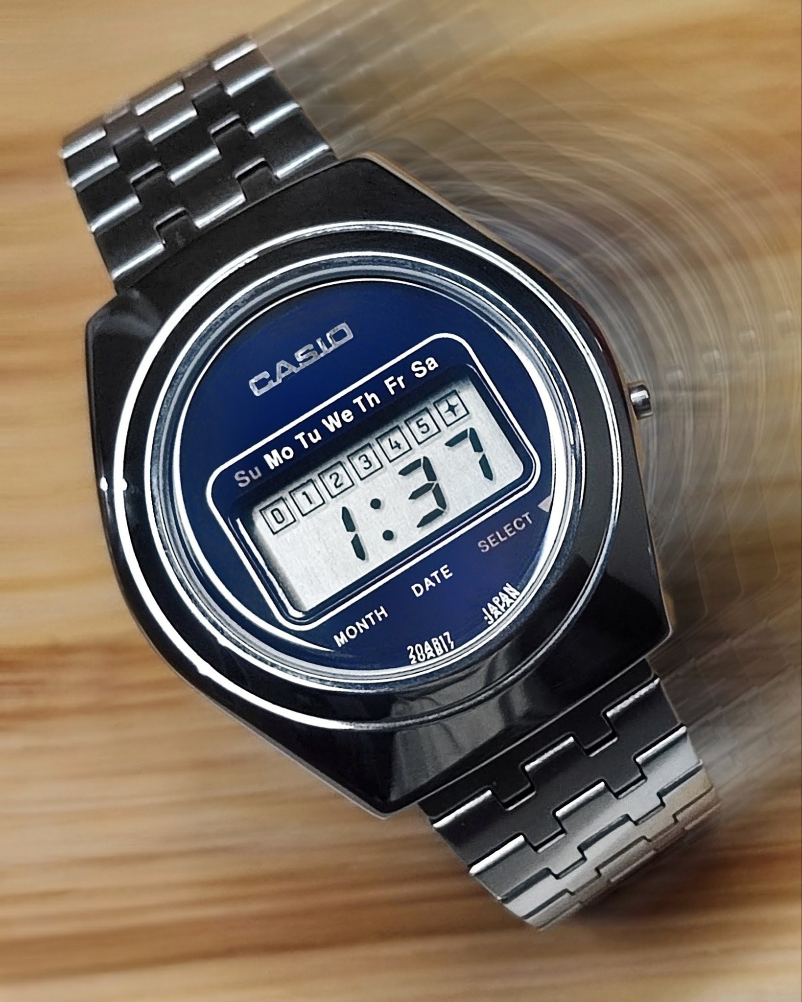 Casio Tron R-15 watch from 1976
