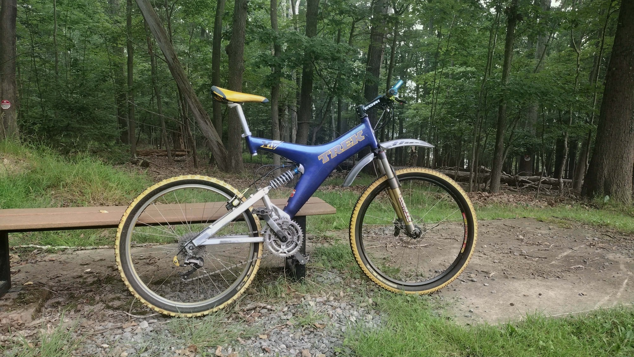 Restoring a 1997 Trek Y-11 OCLV mountain bike