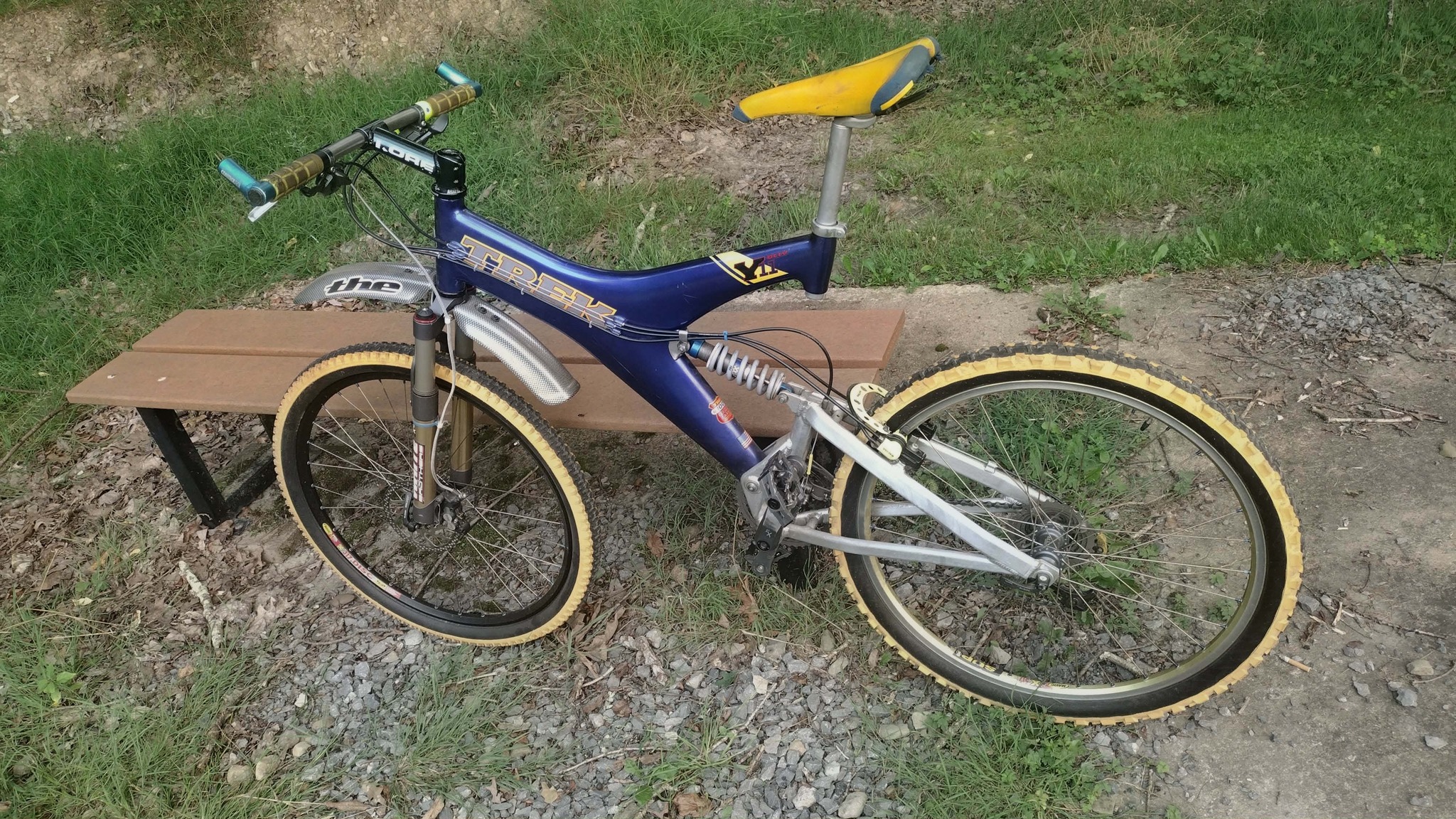 Restoring a 1997 Trek Y-11 OCLV mountain bike