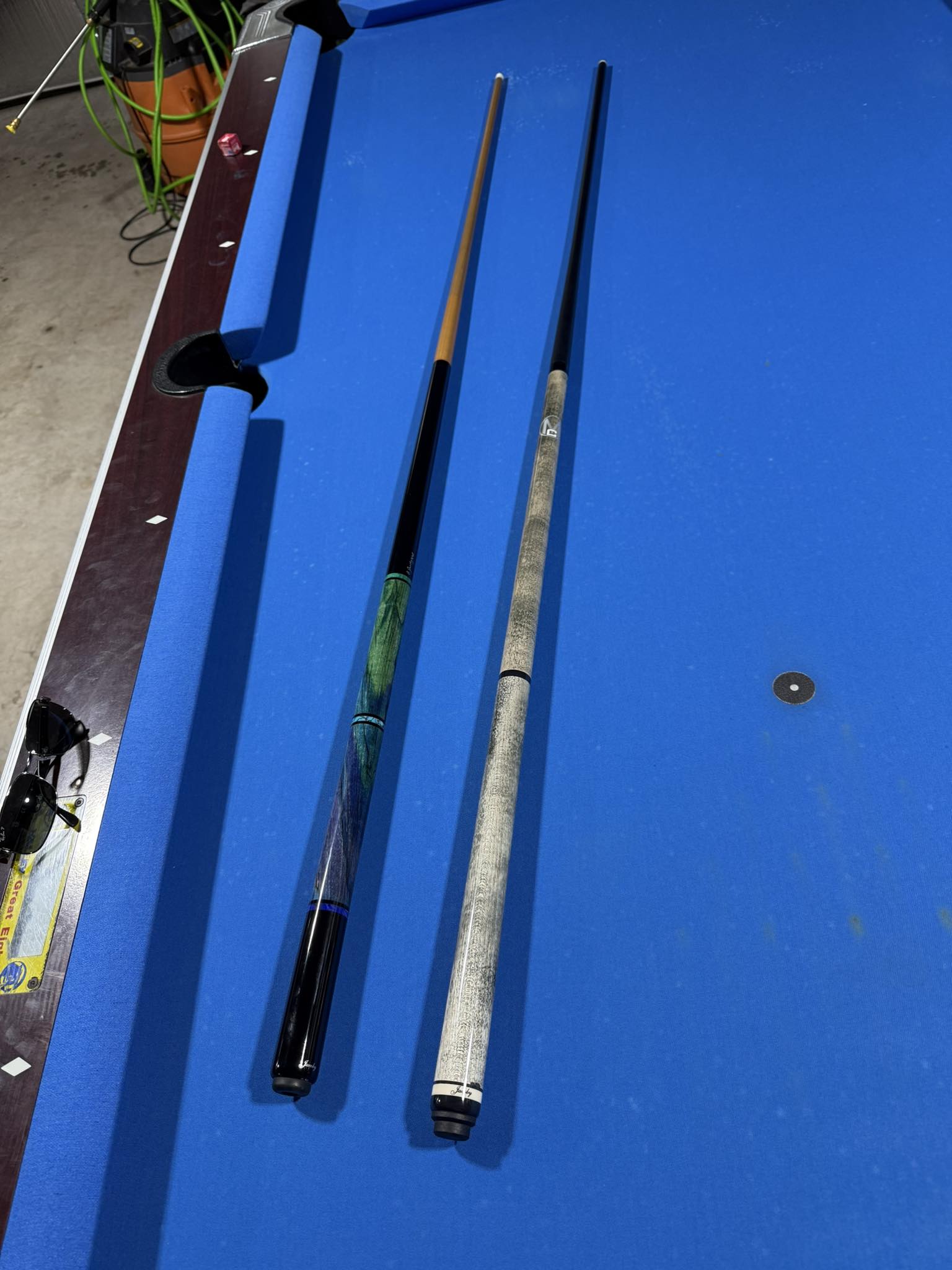 Jacoby Custom Cues' Monster Crush break cue review