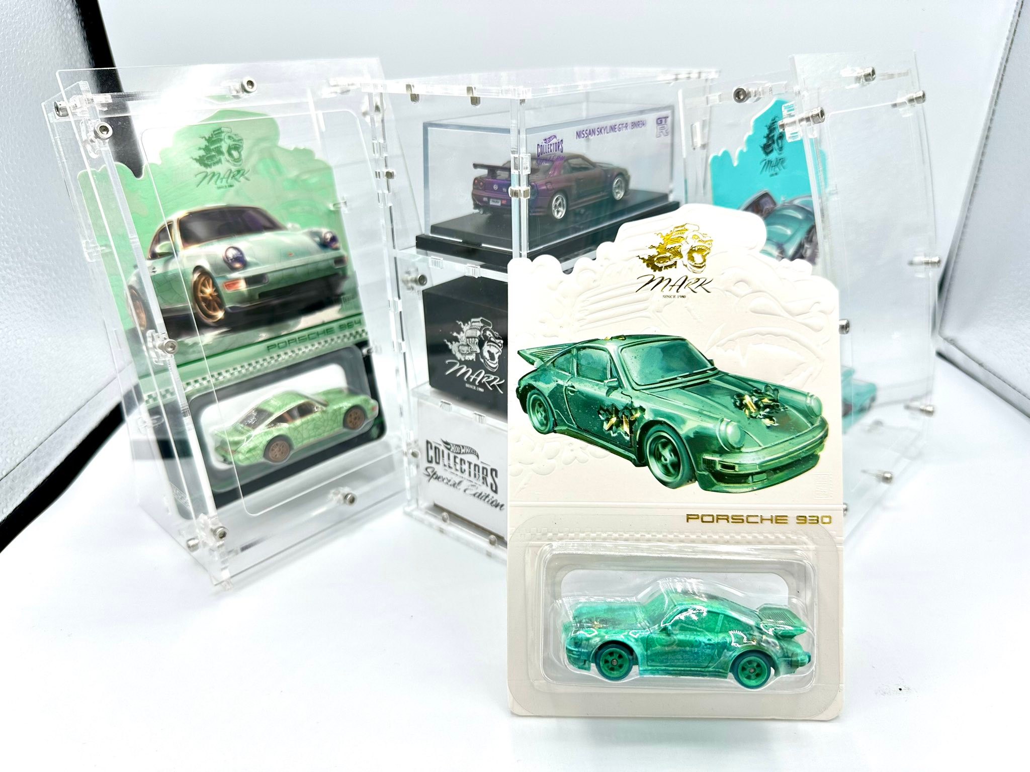Another great custom: Hot Wheels Mark 1980 China Convention Jade 