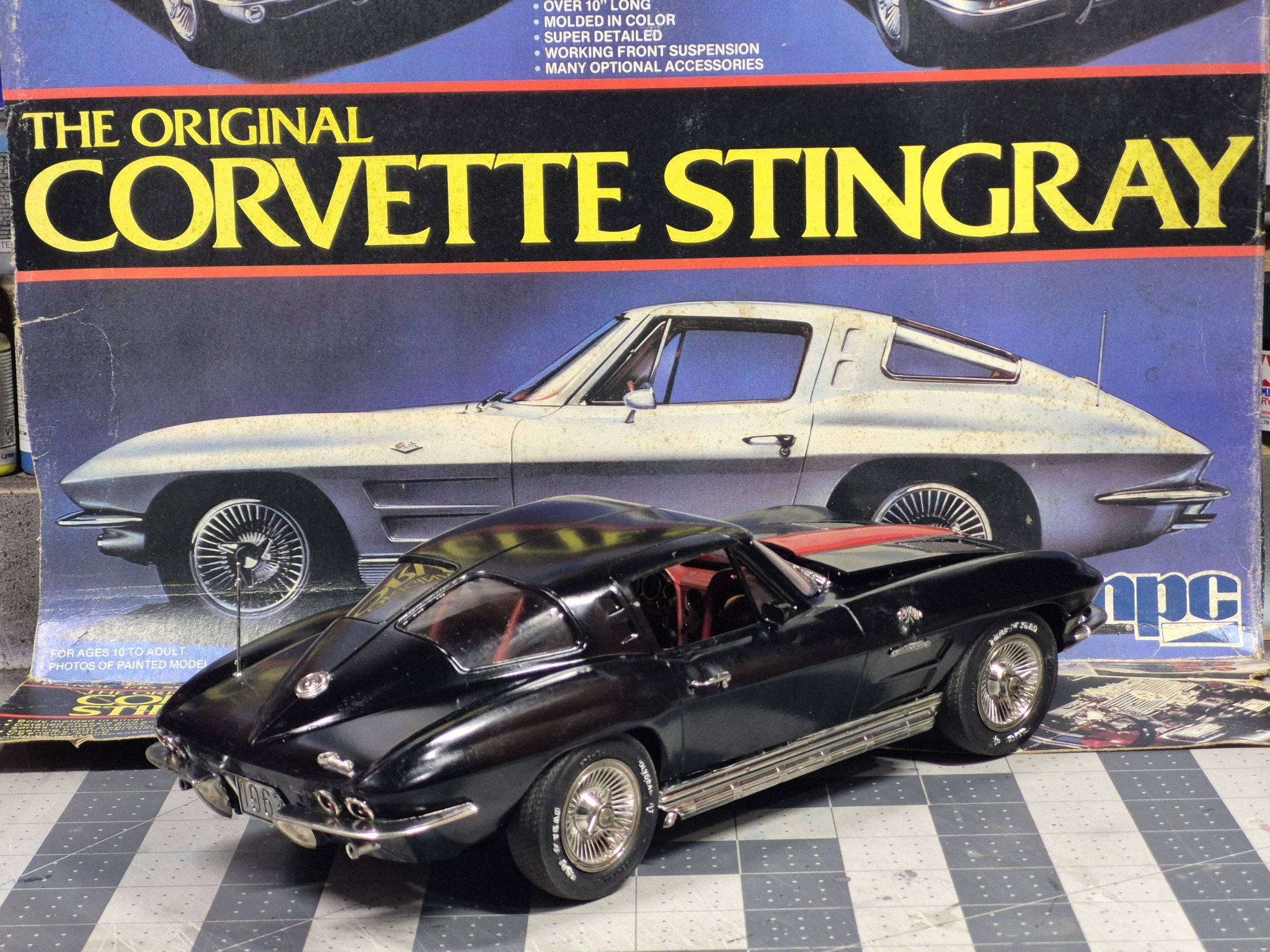 MPC 1:16 63 Corvette Stingray Fastback Coupe model review