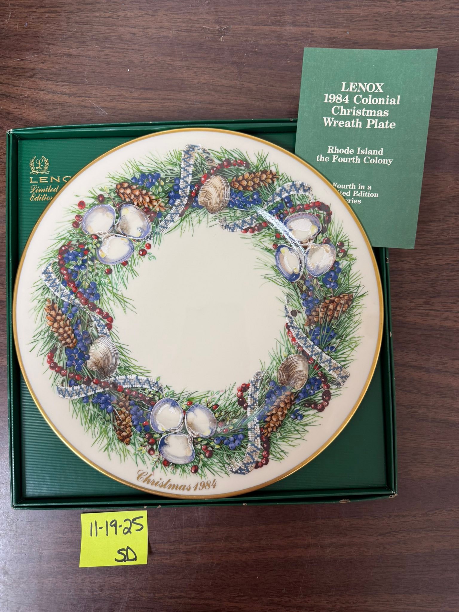 Lennox 1981 - 1993 Colonial Christmas Wreath Plate - complete set