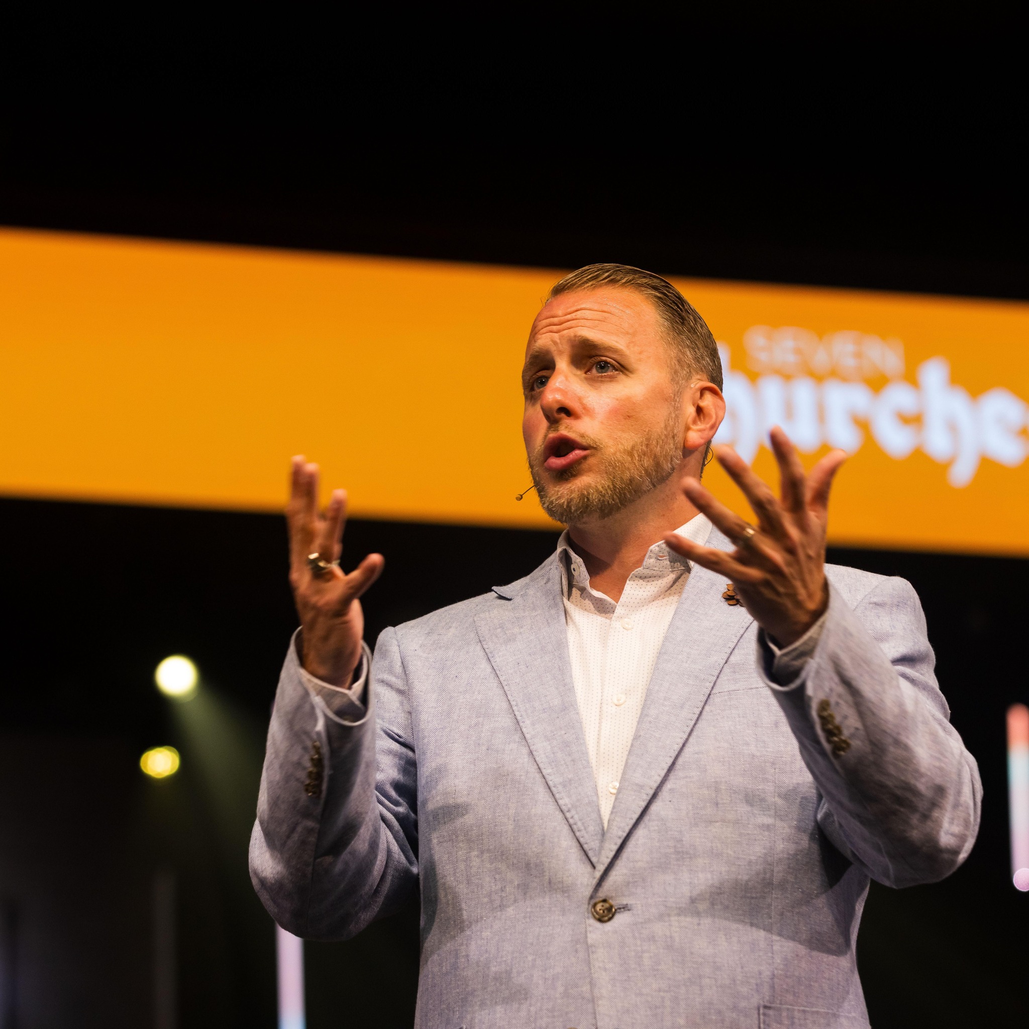 Andrew Hébert - “How to Get Along” Romans 15:1-13 | Facebook