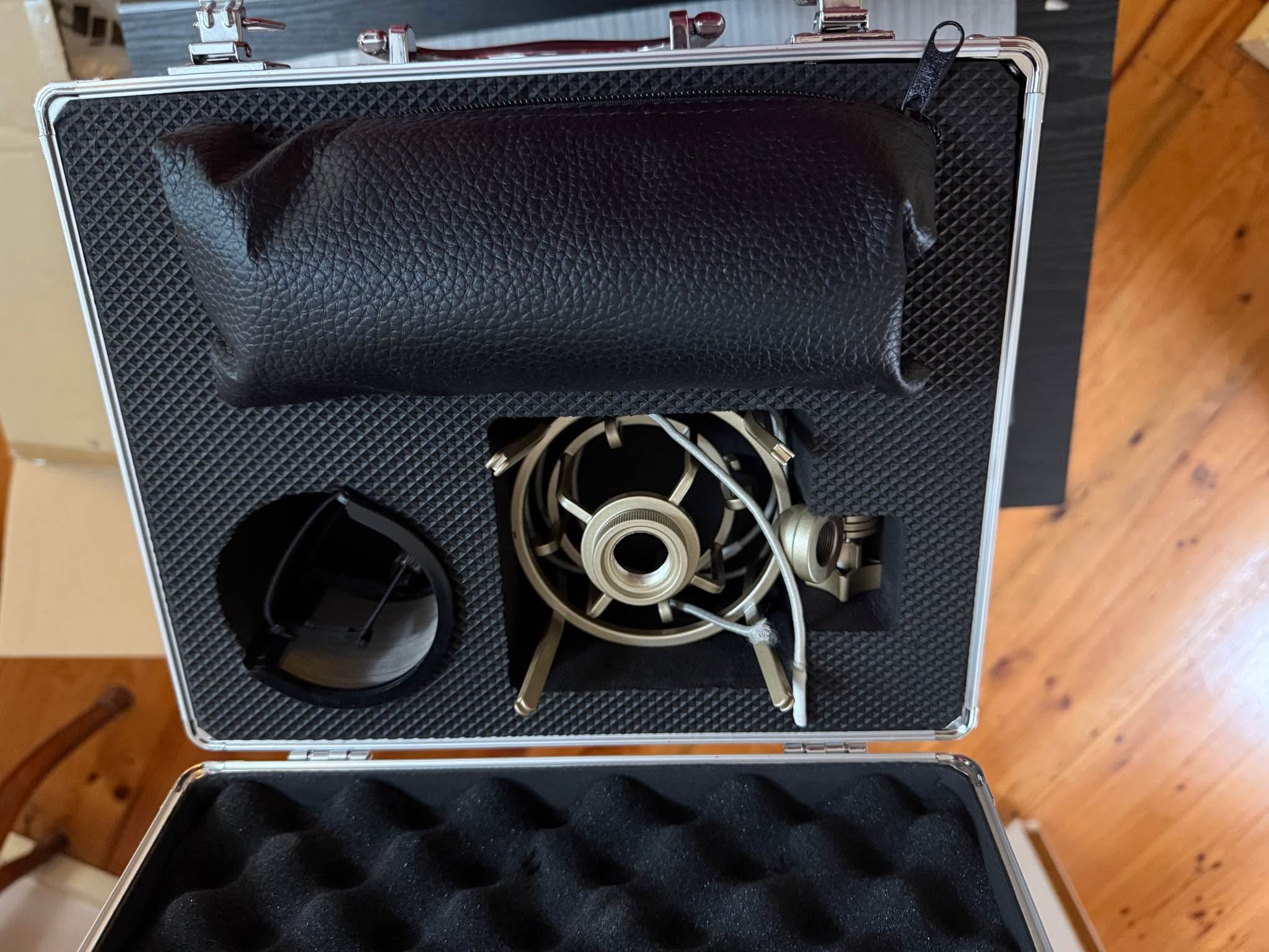 Electronics and Hi-Fi - Melbourne Buy Swap Sell | Excellent condition ...