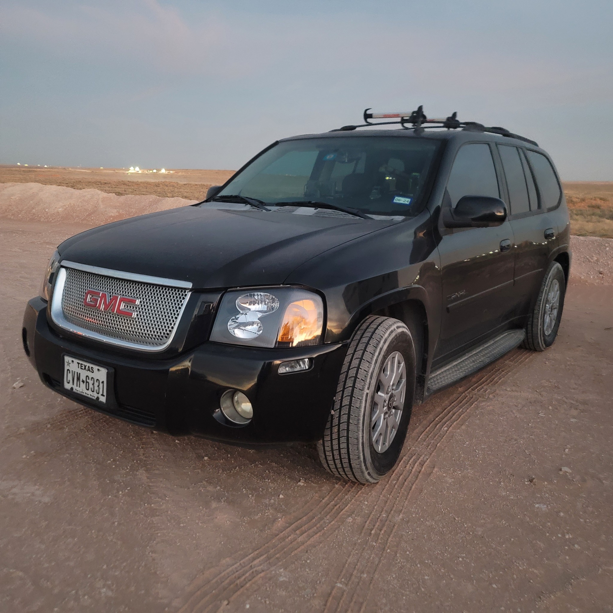 Upgrading to Toyo all-terrain tires with new rims for oilfield driving