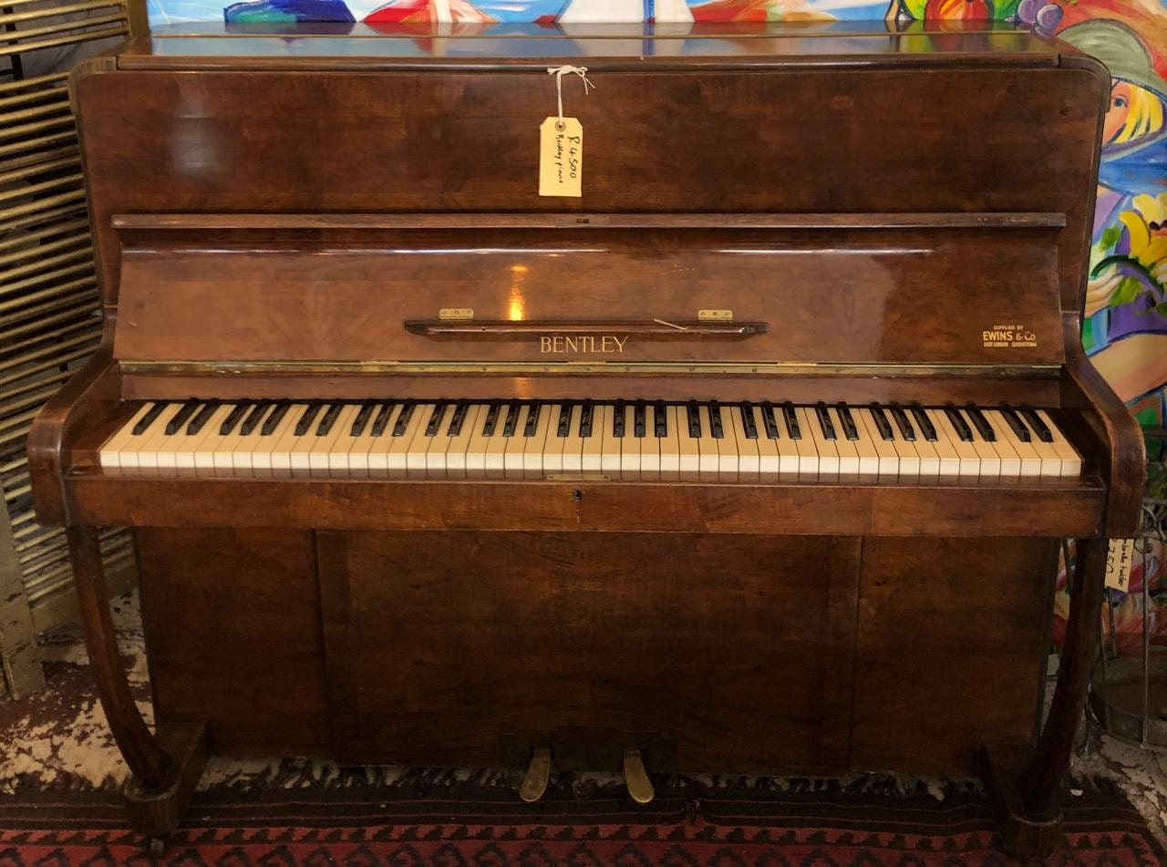 Hotel - Bentley Upright Piano in great condition, but needs a tune ...