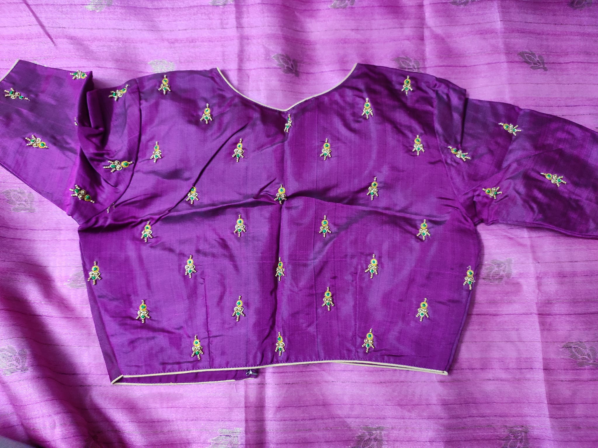 Elegant threads by Chitra | Bangalore