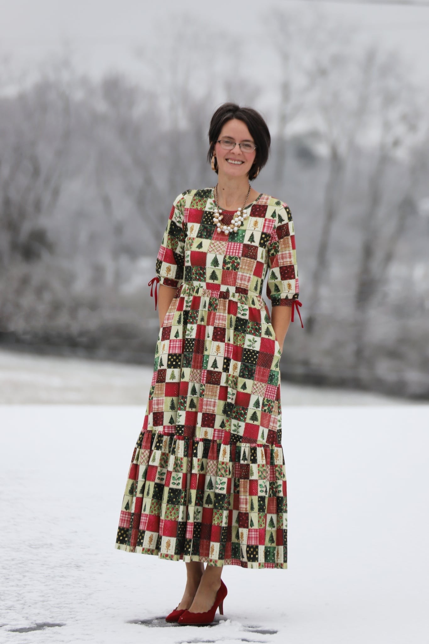 Deal alert! We have one size XS Holiday Patchwork nursing dress that is slightly longer on one side of hem. Selling here for $49+shipping. First to comment gets the item!! ✨ First