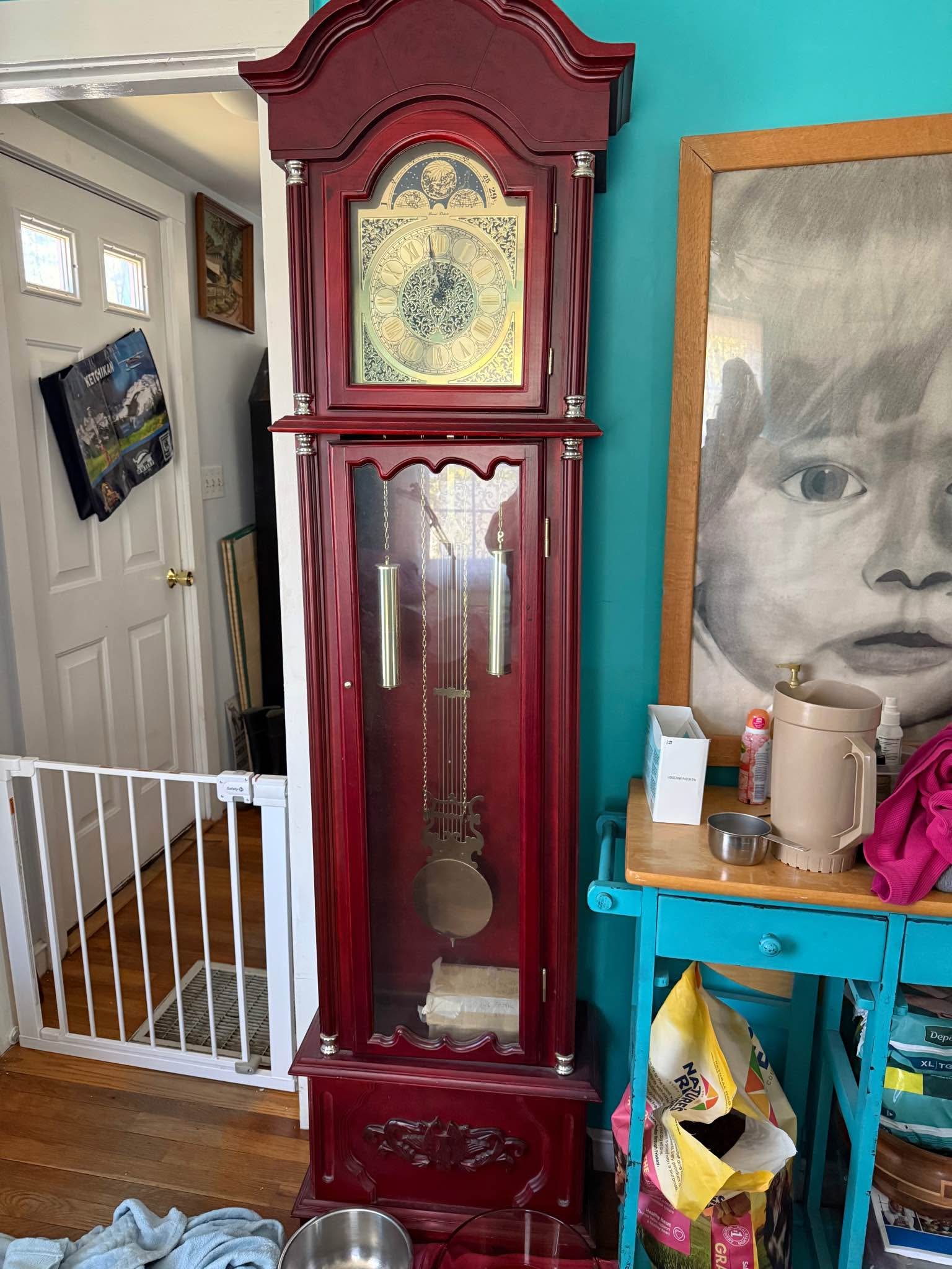 Springfield/Chester Online Yardsale | Grandfather clock | Facebook