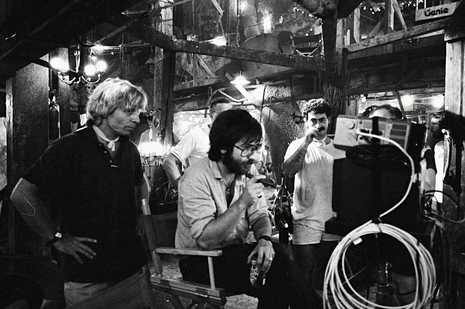 L. M. Kit Carson and Tobe Hooper making THE TEXAS CHAINSAW MASSACRE ...