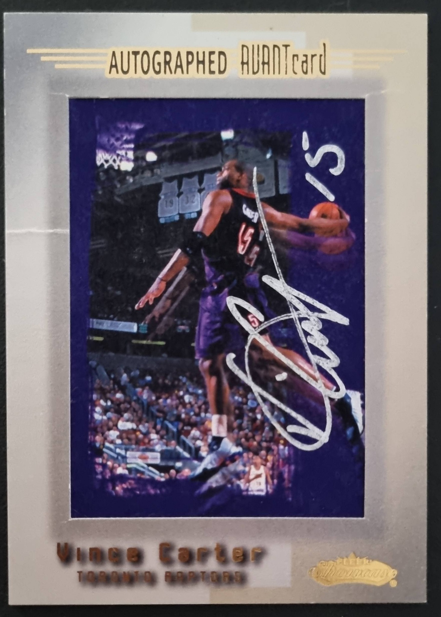 Vince Carter Autographed Avantcard with Fleer Redemption History