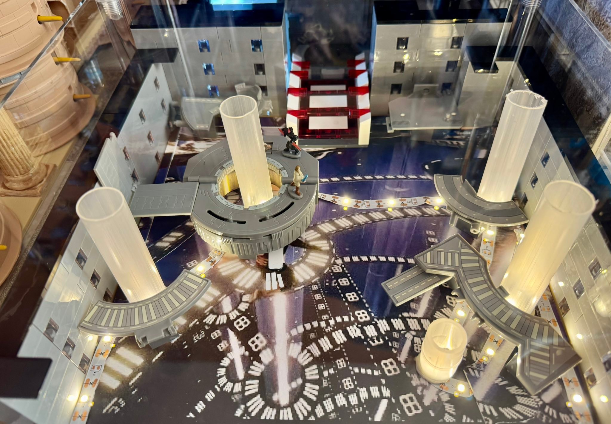 Naboo display with power generator scene