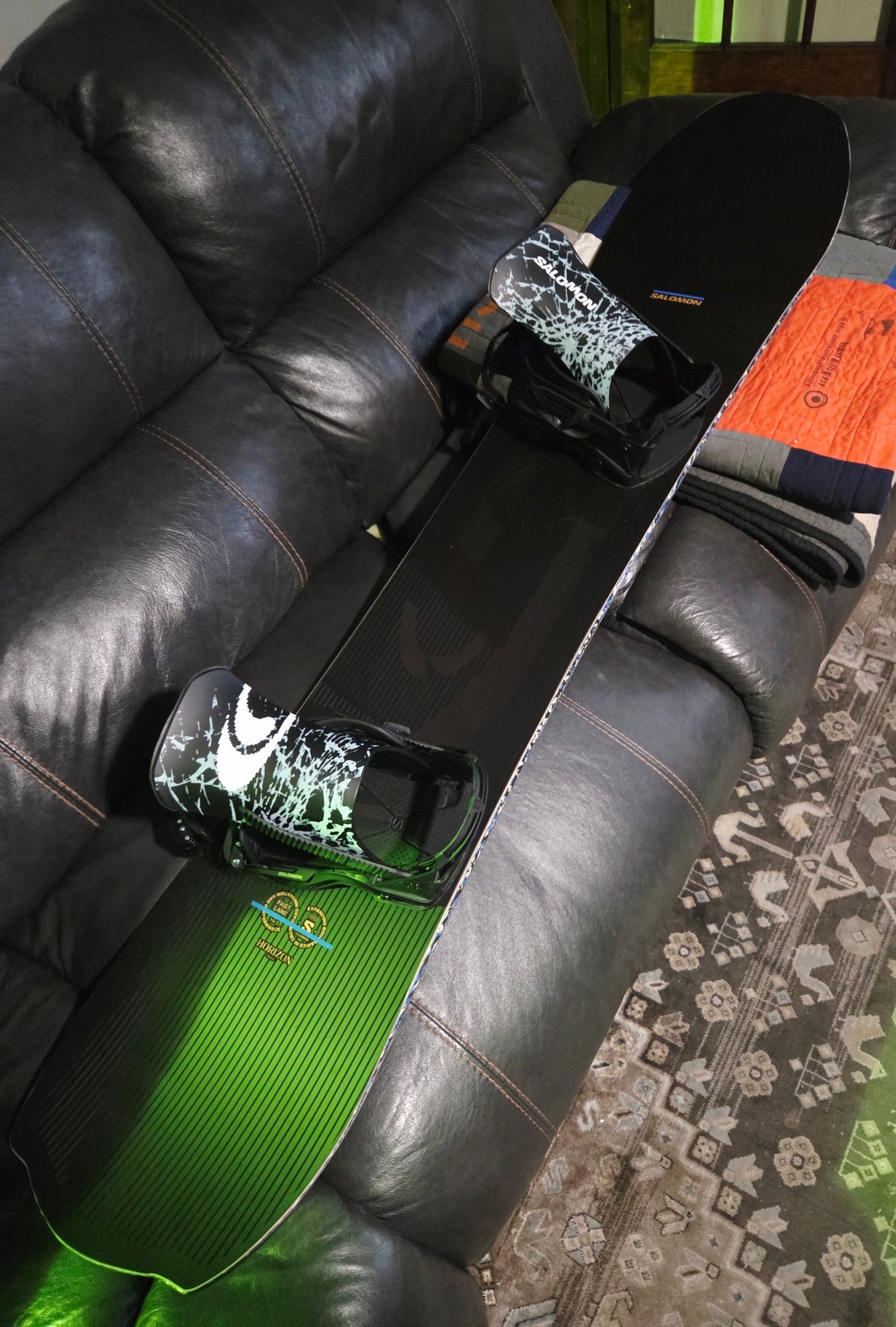 Salomon Forecast 152cm board with Ride bindings!