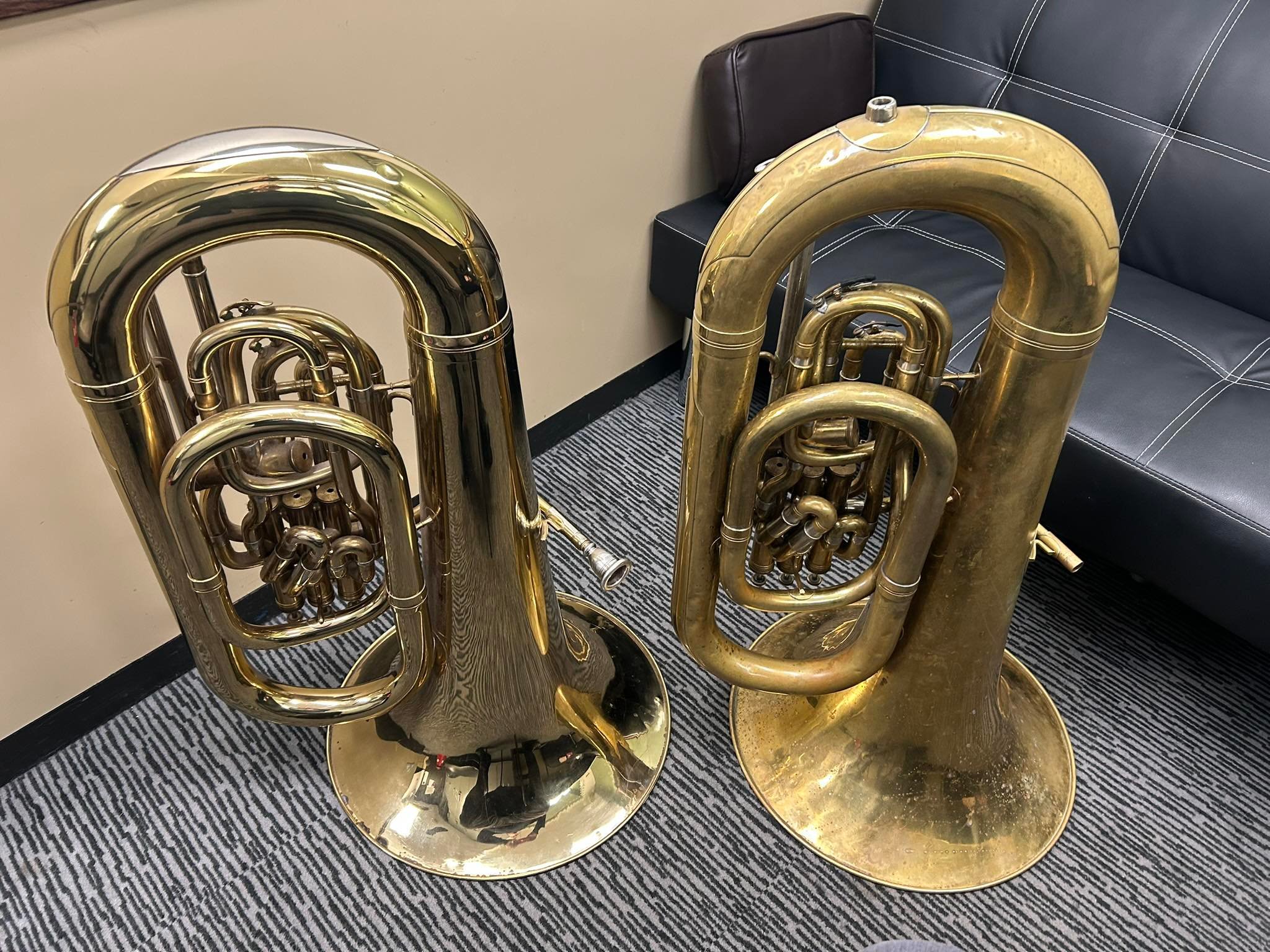 King 1280 symphony pit tuba history