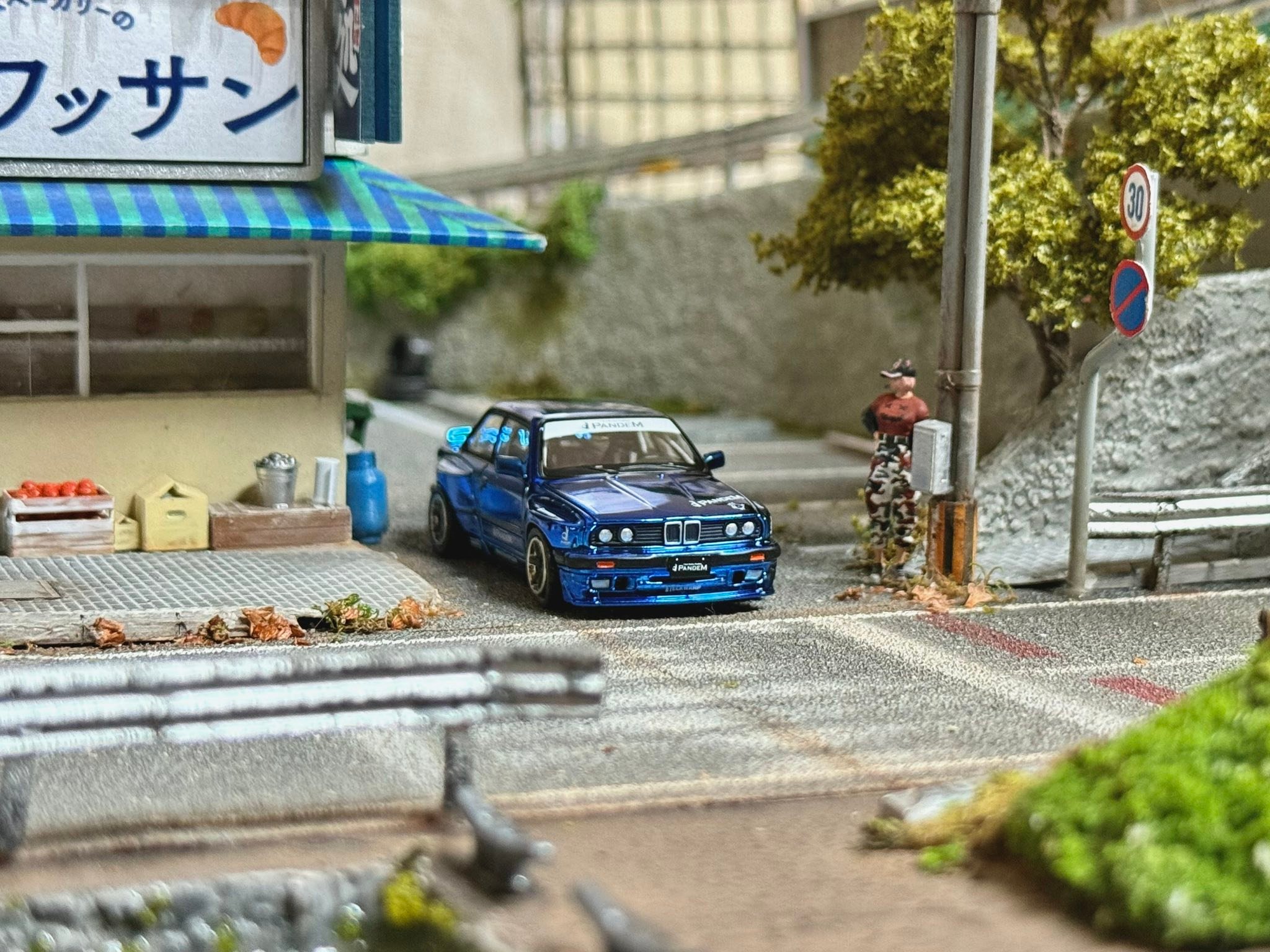 Pre-order ^^ SW 1/64 BMW E30 M3 LTO Modified Version Diecast Model