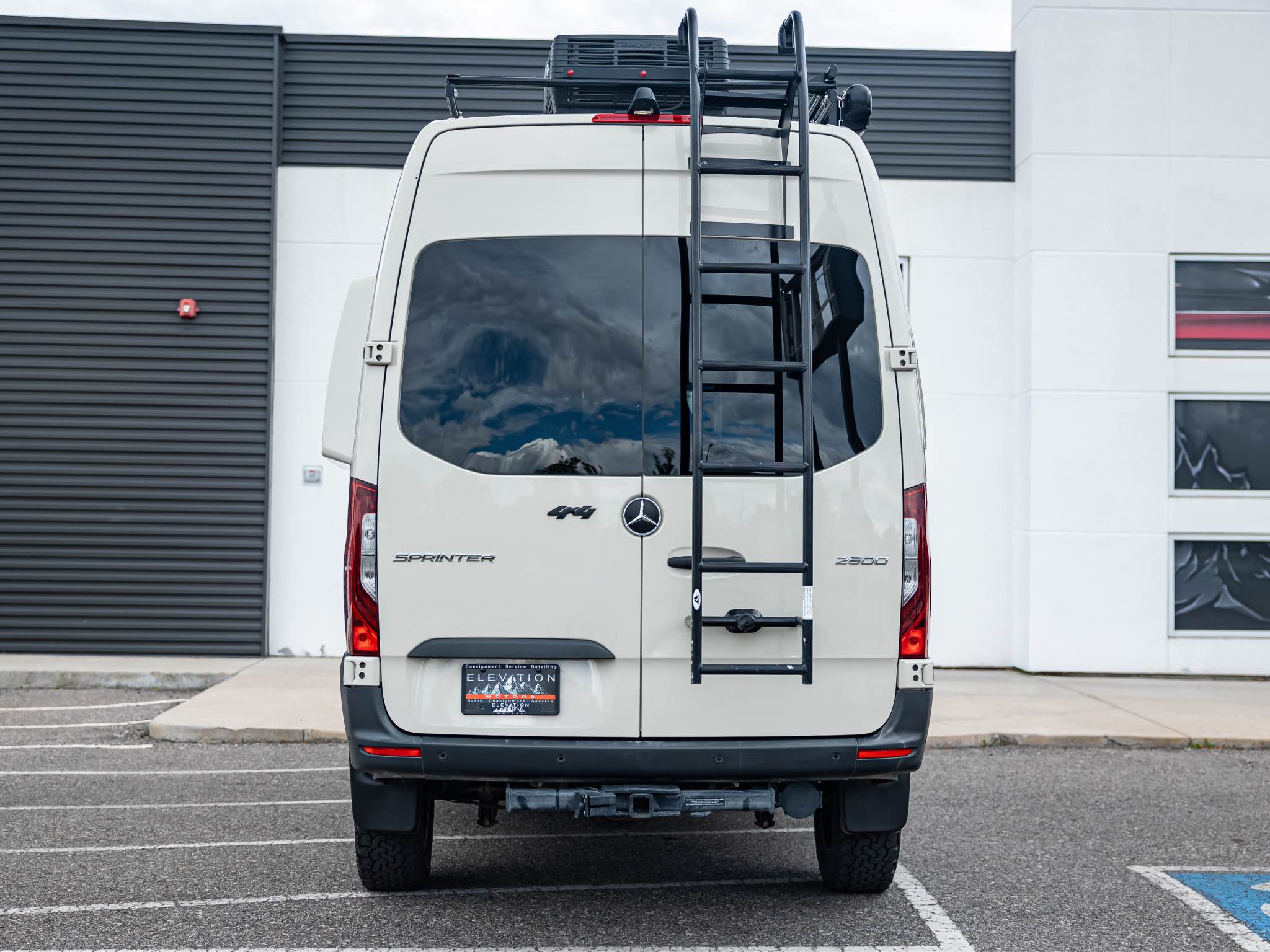 2024 Mercedes-Benz Sprinter Winnebago Revel