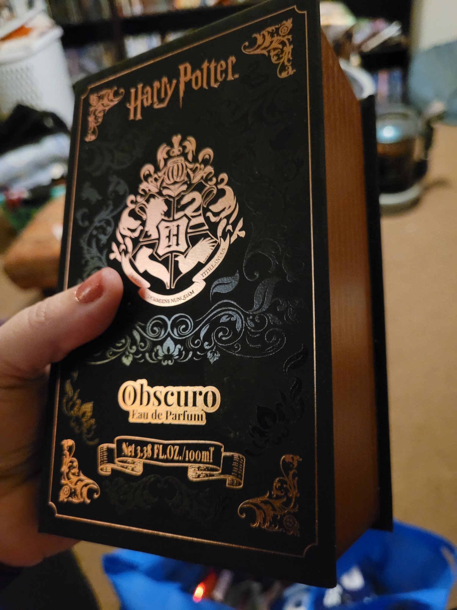 Perfume review of obscuro and nox scents