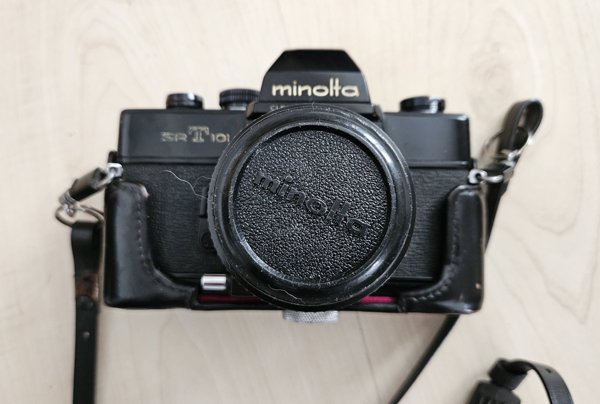 For sale: Black Minolta SRT 101 with 50mm 1.7 MD lens, working