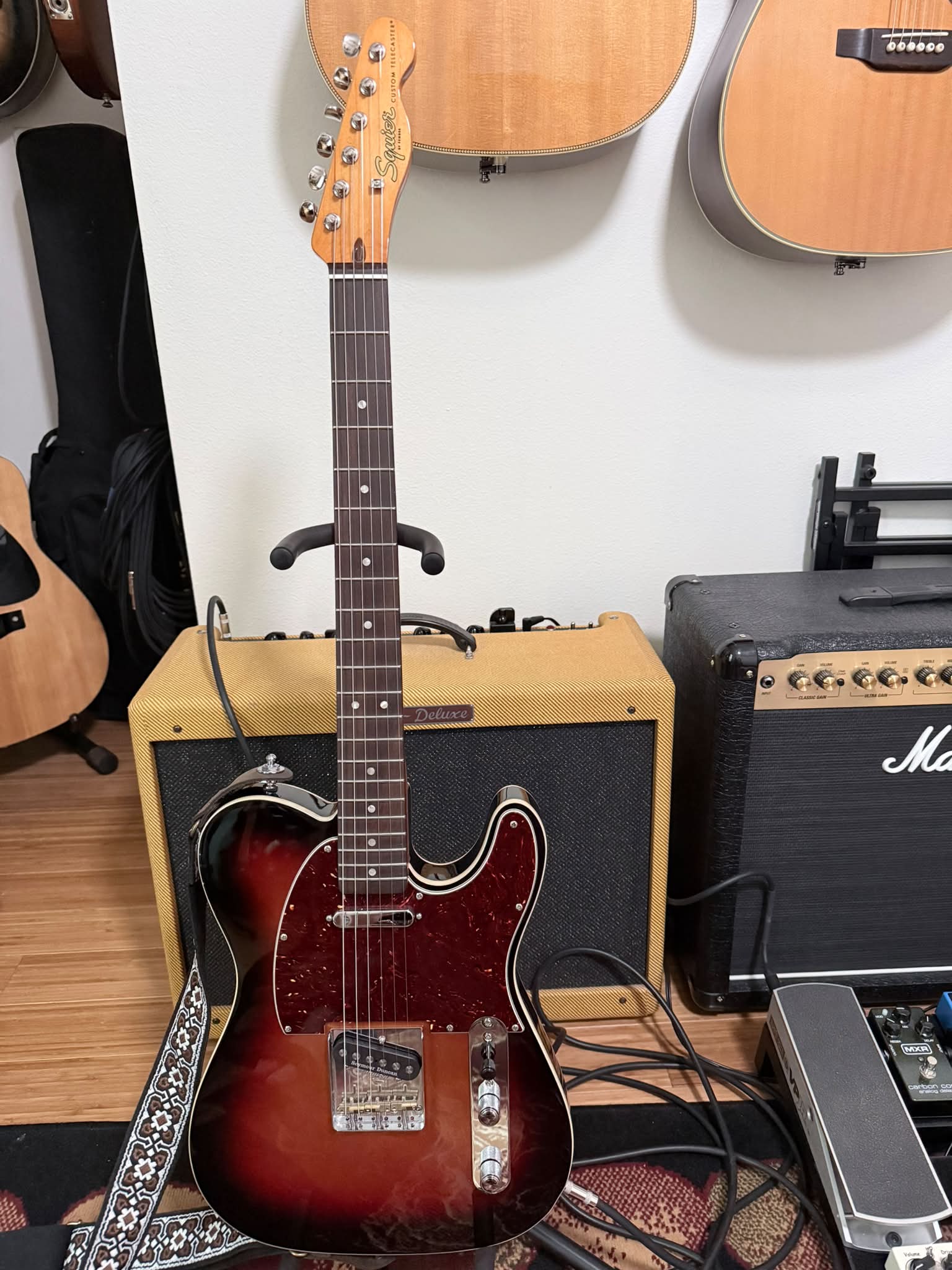 Hi all! This is my friend's Squire Telecaster Standard from 2004