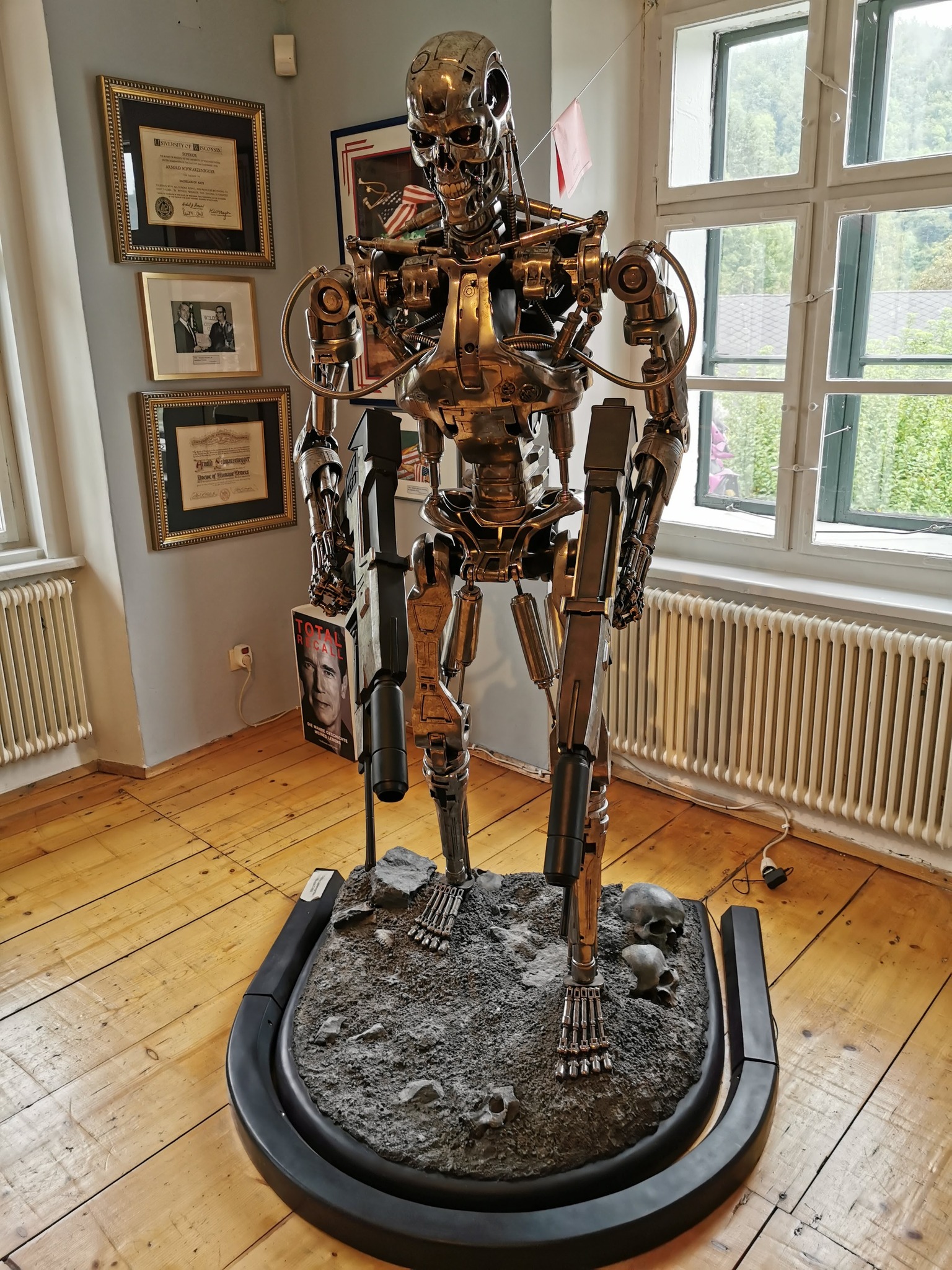 Toile Artistique « The Terminator » Arnold Schwarzenegger – Impression Sur Canvas Moderne, Décor Mural