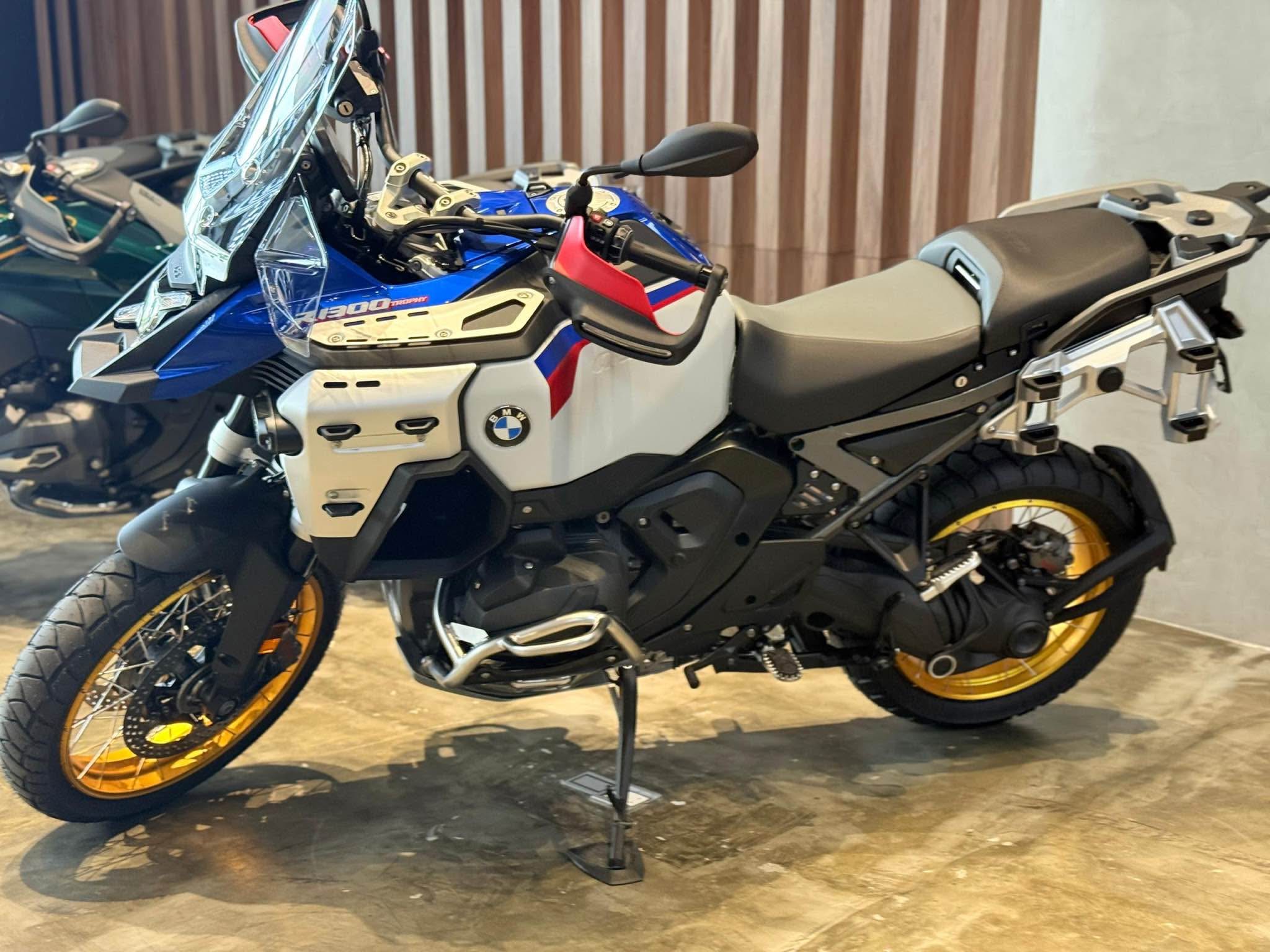 Price RM 153,500.00 Before Insurance Ready Stock but left feww